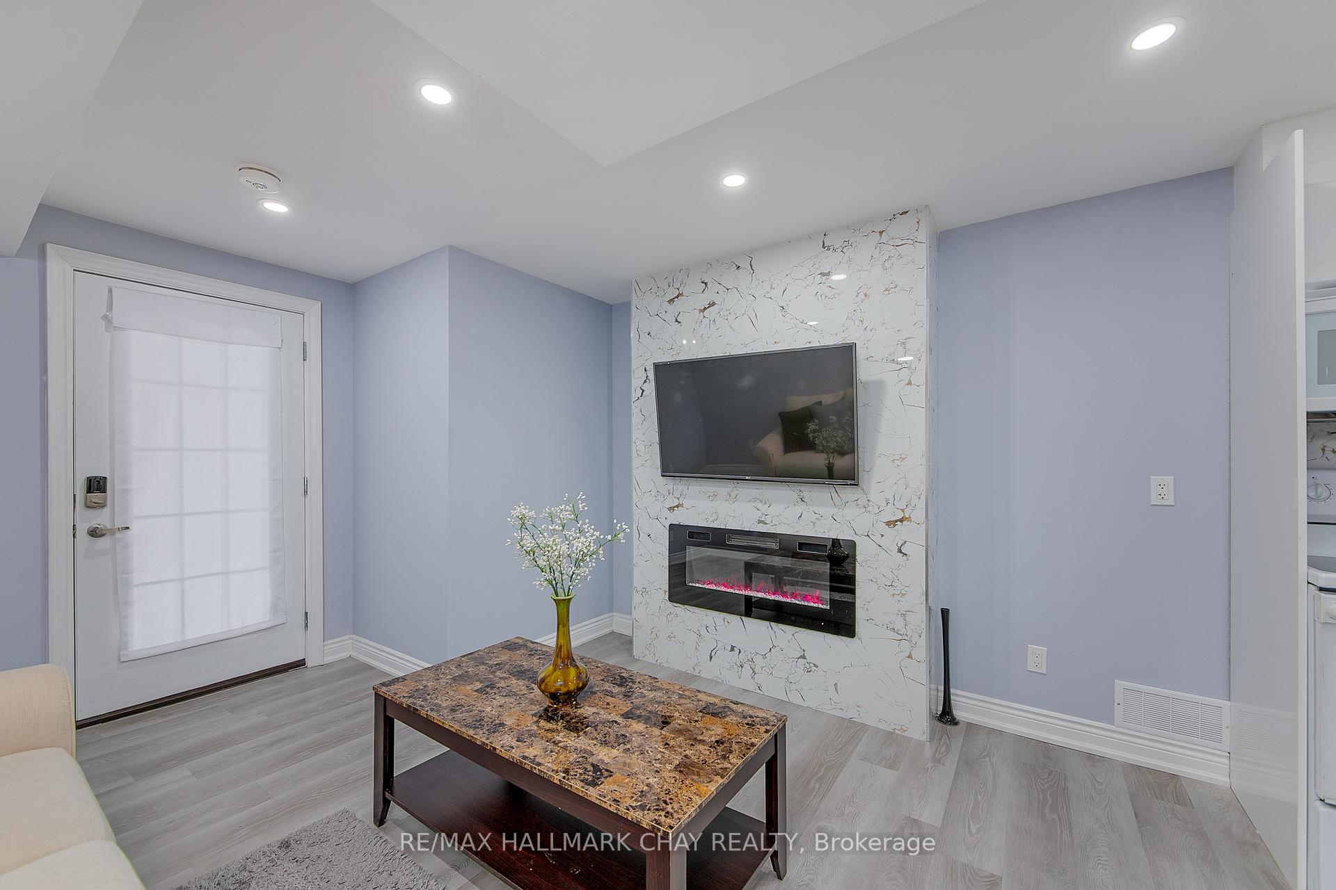 Photo 6 of Unit B1, 896 John Street, Innisfil, Churchill — HOMEH