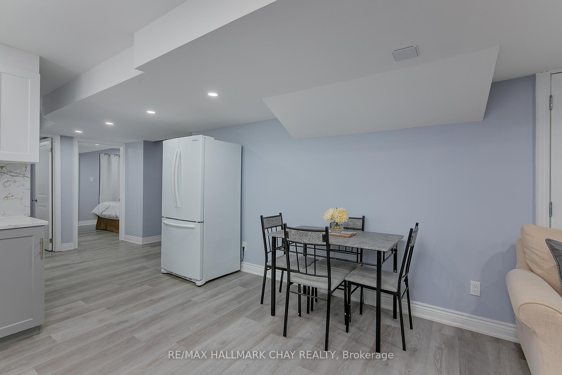 Photo 8 of Unit B1, 896 John Street, Innisfil, Churchill — HOMEH