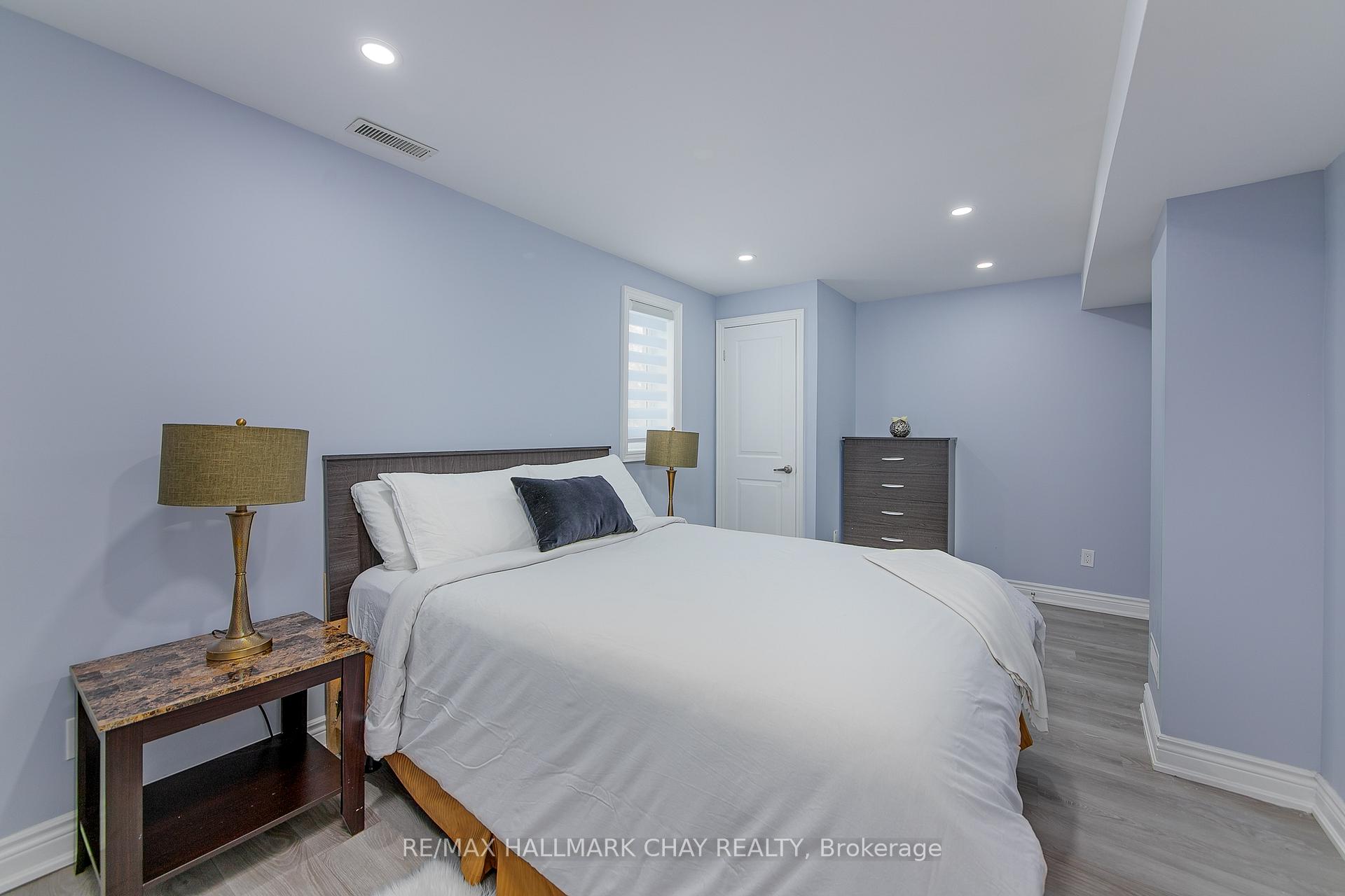 Photo 17 of Unit B1, 896 John Street, Innisfil, Churchill — HOMEH