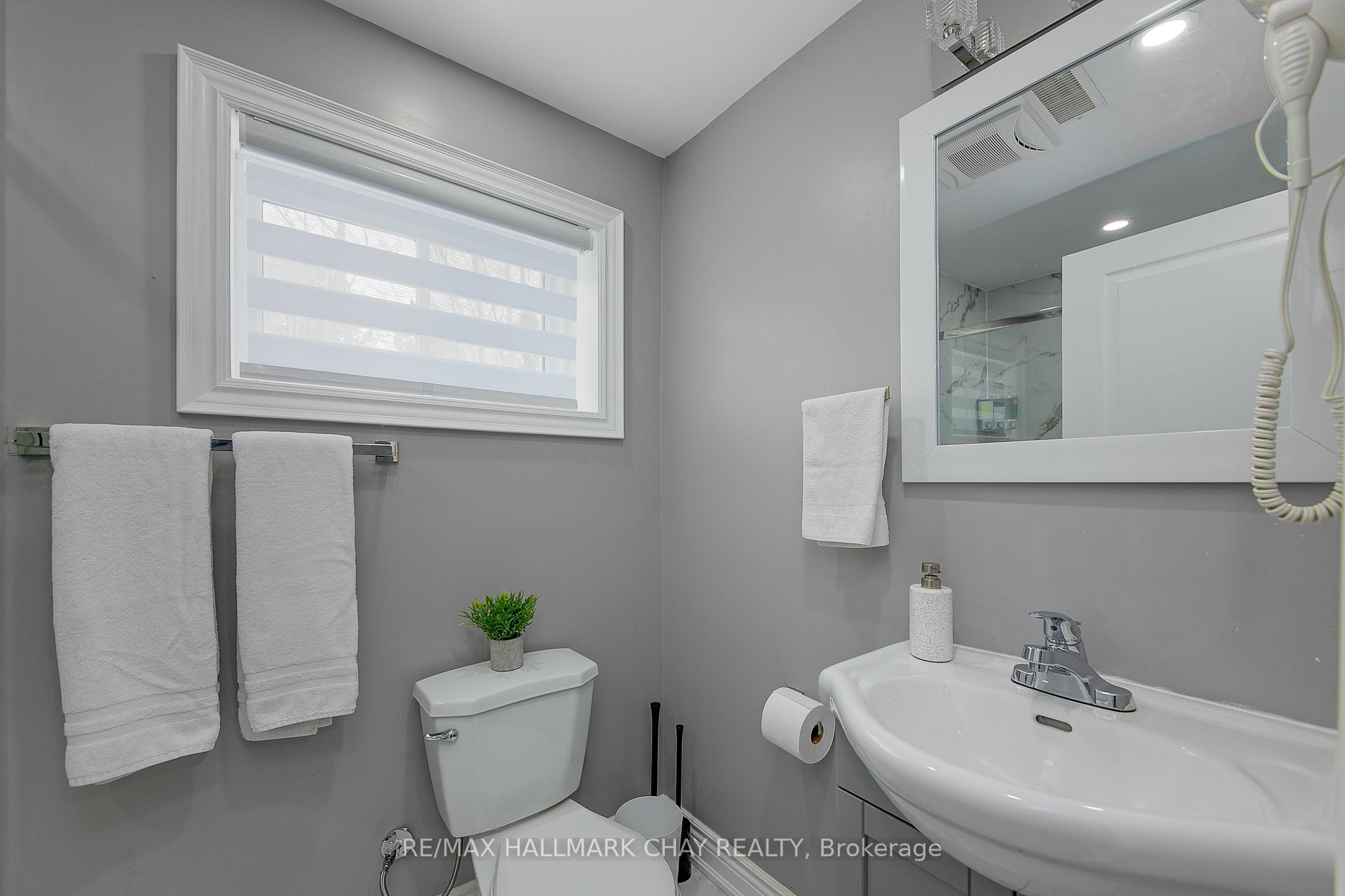Photo 24 of Unit B1, 896 John Street, Innisfil, Churchill — HOMEH