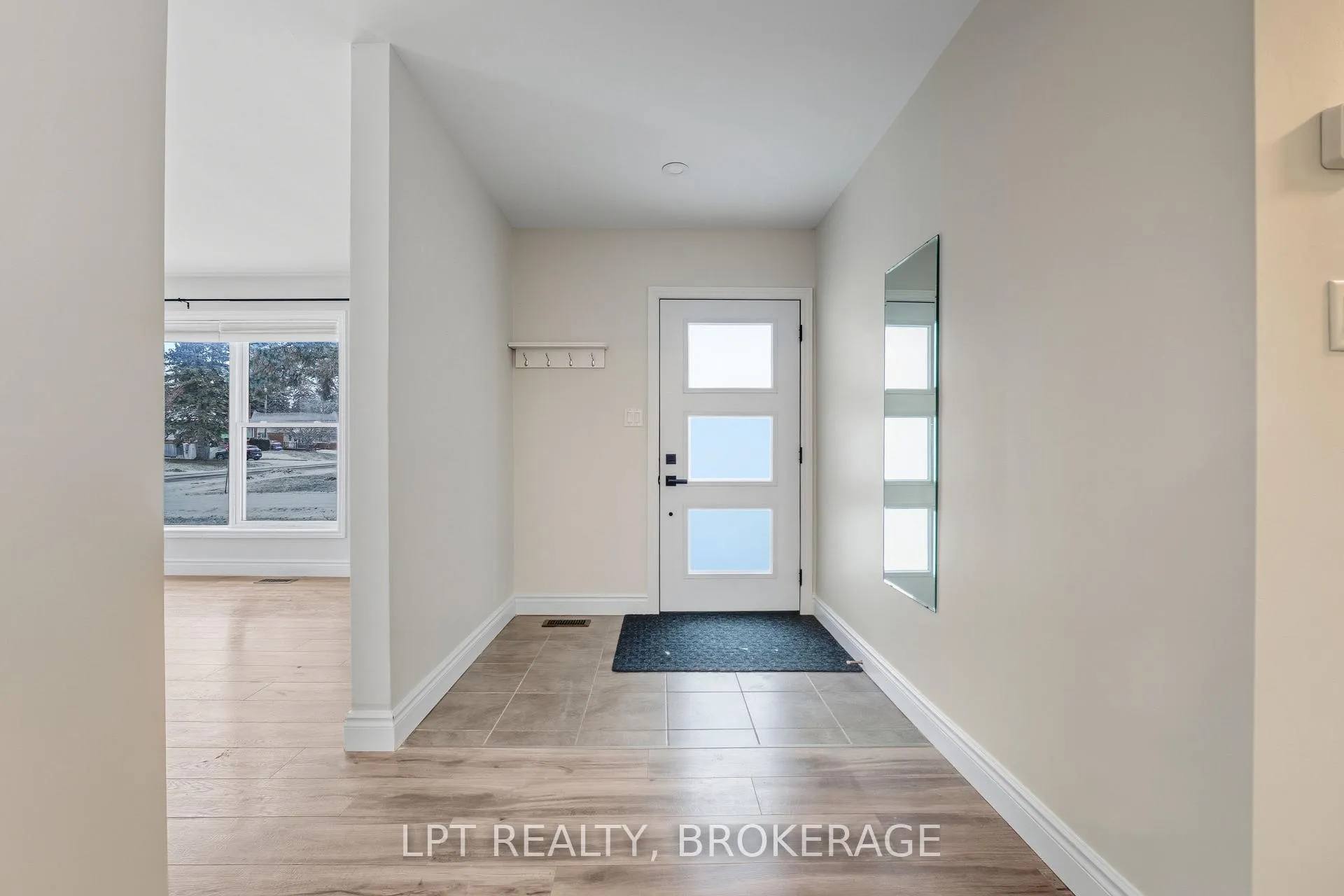 Photo 6 of 9 Elizabeth Avenue, Kingston, West of Sir John A. Blvd — HOMEH