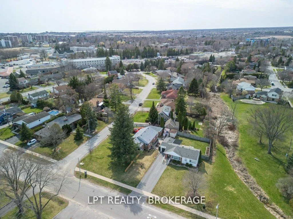 Photo 46 of 9 Elizabeth Avenue, Kingston, West of Sir John A. Blvd — HOMEH