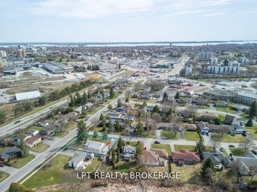 Photo 47 of 9 Elizabeth Avenue, Kingston, West of Sir John A. Blvd — HOMEH