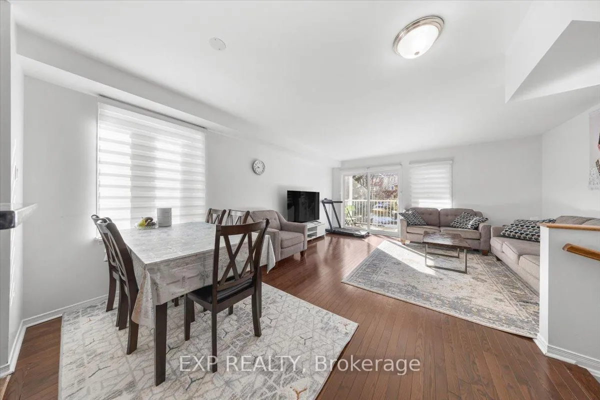 Photo 9 of 528 Reardon Private, Ottawa, Heron Gate/Industrial Park — HOMEH
