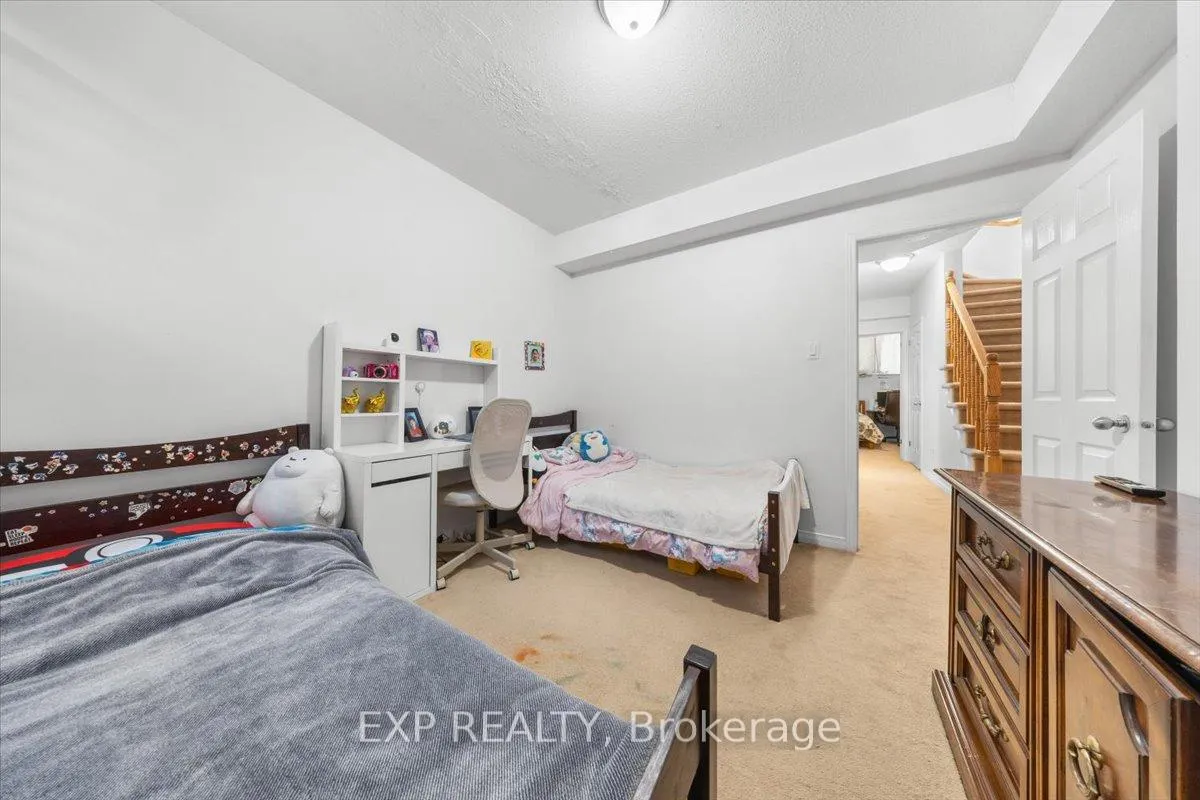 Photo 21 of 528 Reardon Private, Ottawa, Heron Gate/Industrial Park — HOMEH