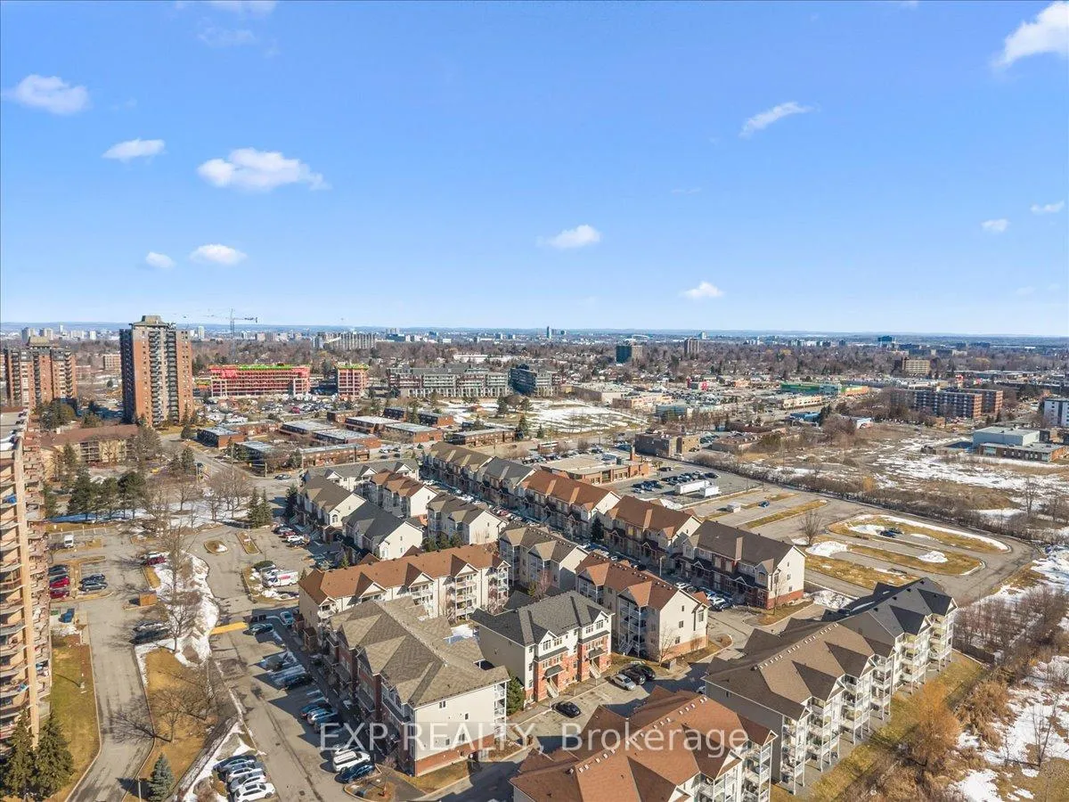 Photo 30 of 528 Reardon Private, Ottawa, Heron Gate/Industrial Park — HOMEH