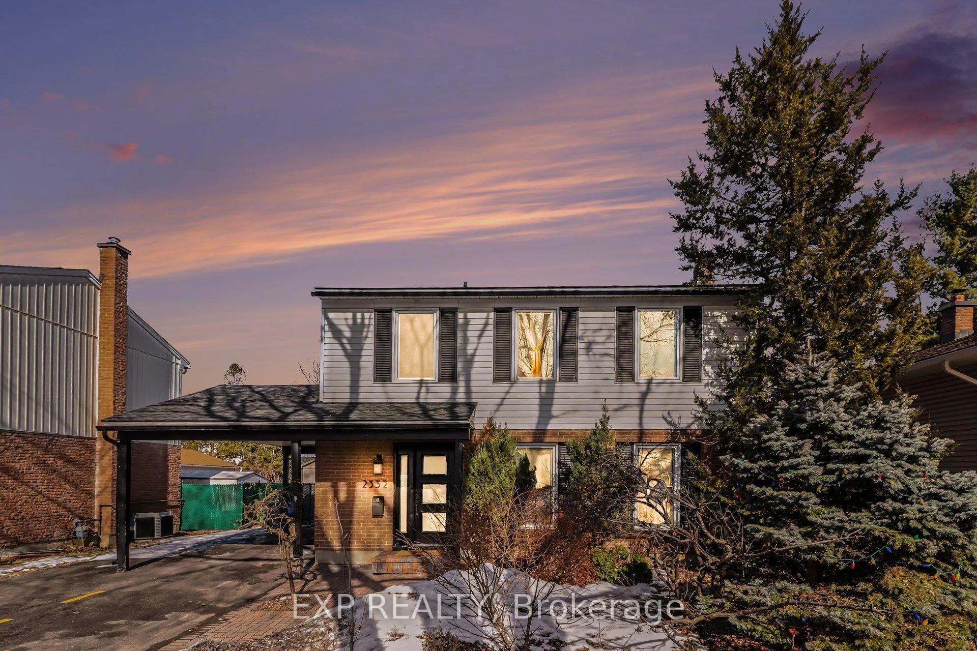 Photo 3 of 2332 Ogilvie Road, Ottawa, Beacon Hill North — HOMEH