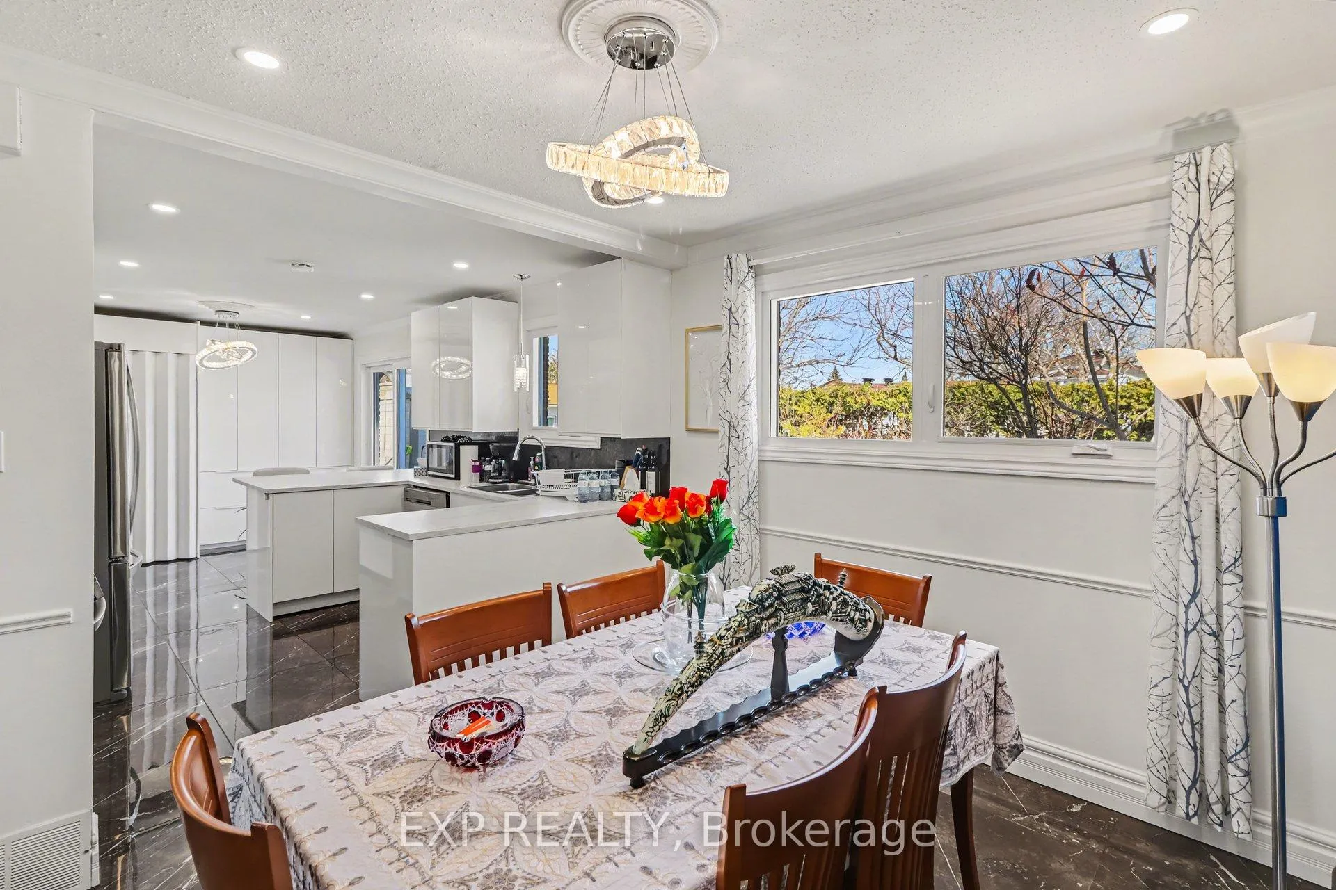 Photo 9 of 2332 Ogilvie Road, Ottawa, Beacon Hill North — HOMEH
