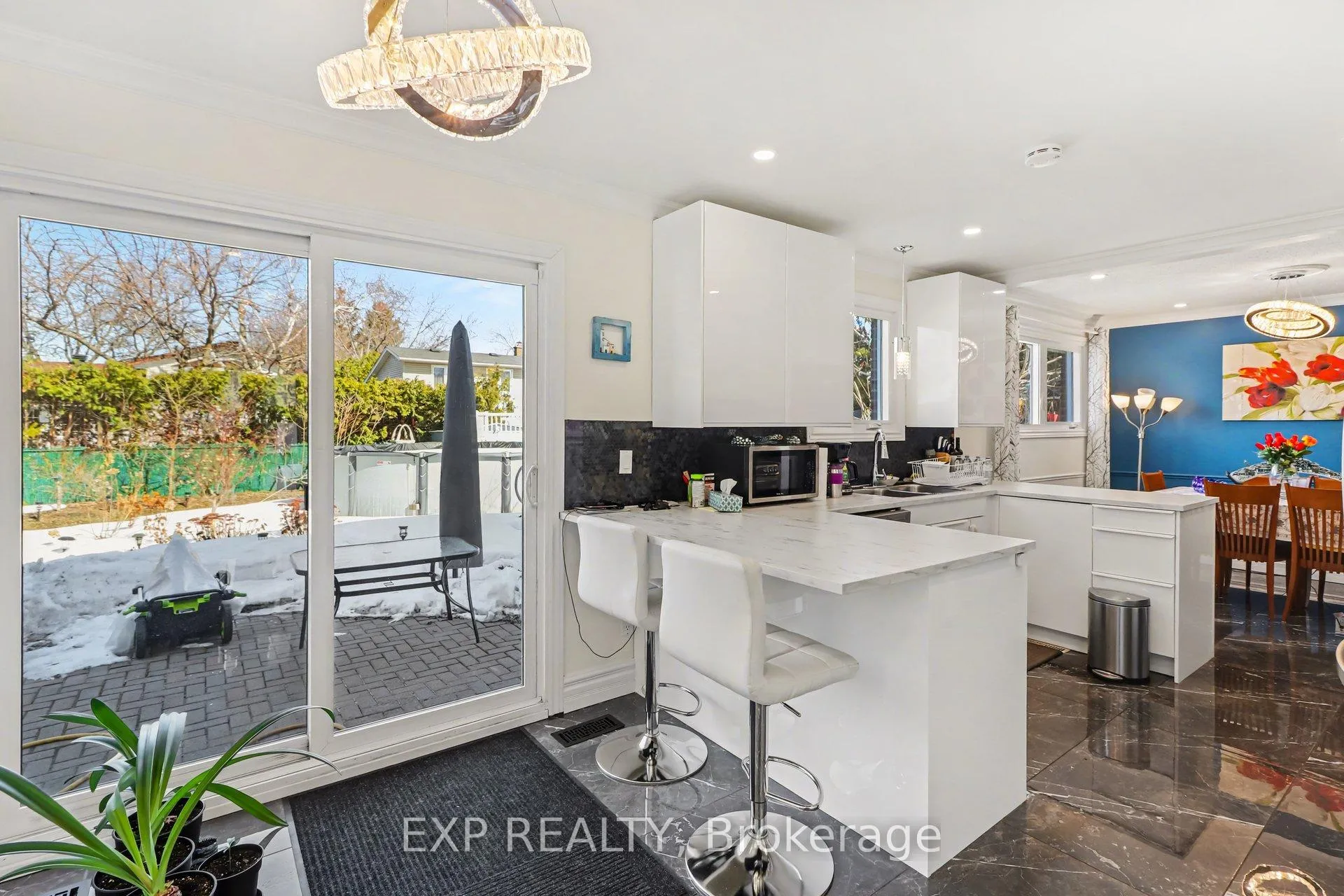 Photo 11 of 2332 Ogilvie Road, Ottawa, Beacon Hill North — HOMEH
