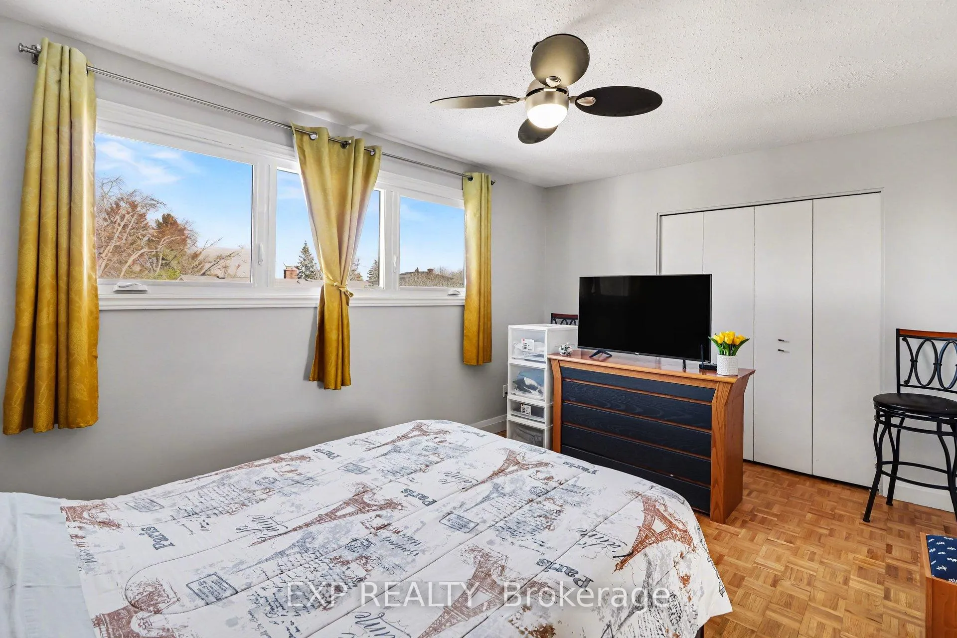 Photo 16 of 2332 Ogilvie Road, Ottawa, Beacon Hill North — HOMEH