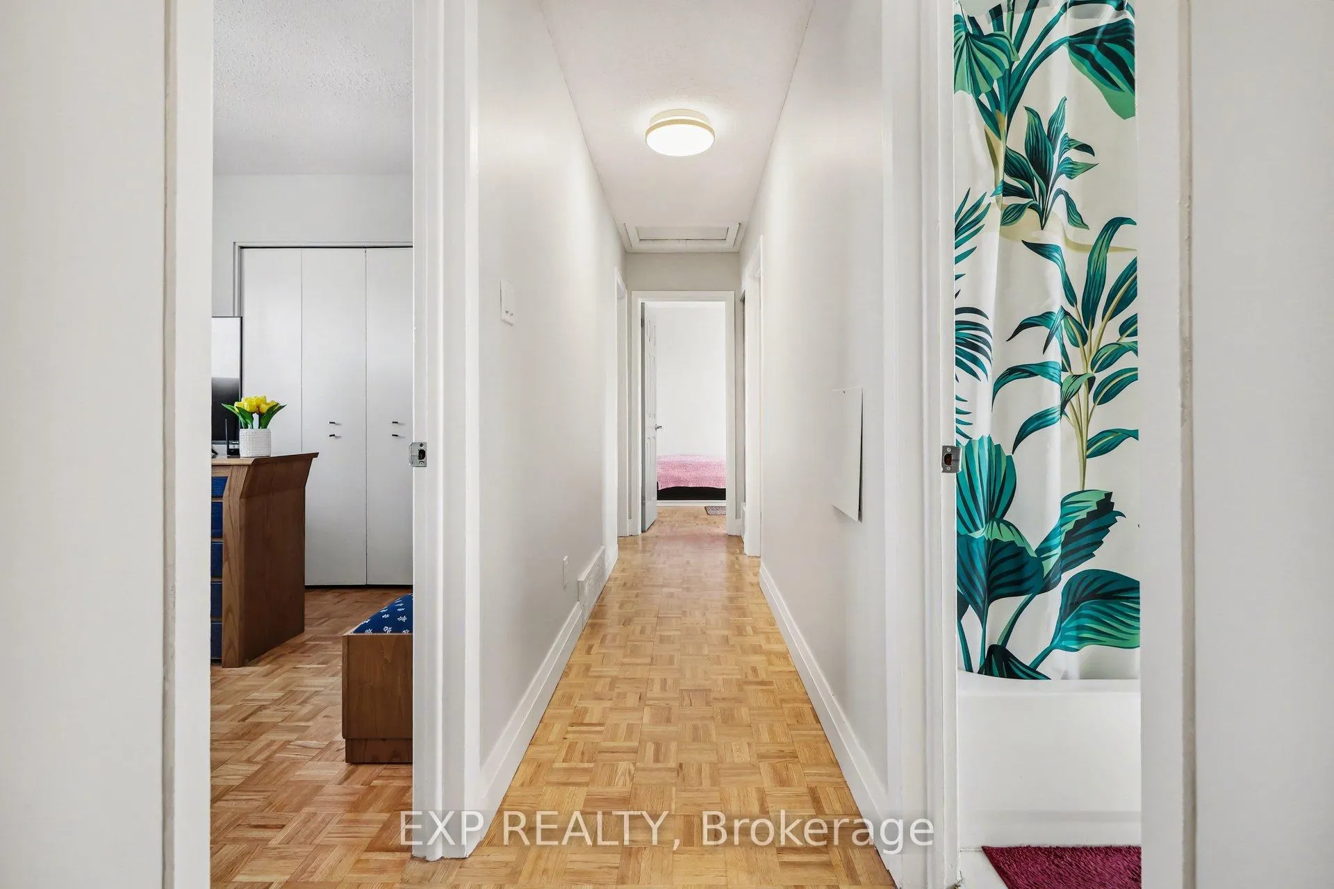Photo 22 of 2332 Ogilvie Road, Ottawa, Beacon Hill North — HOMEH