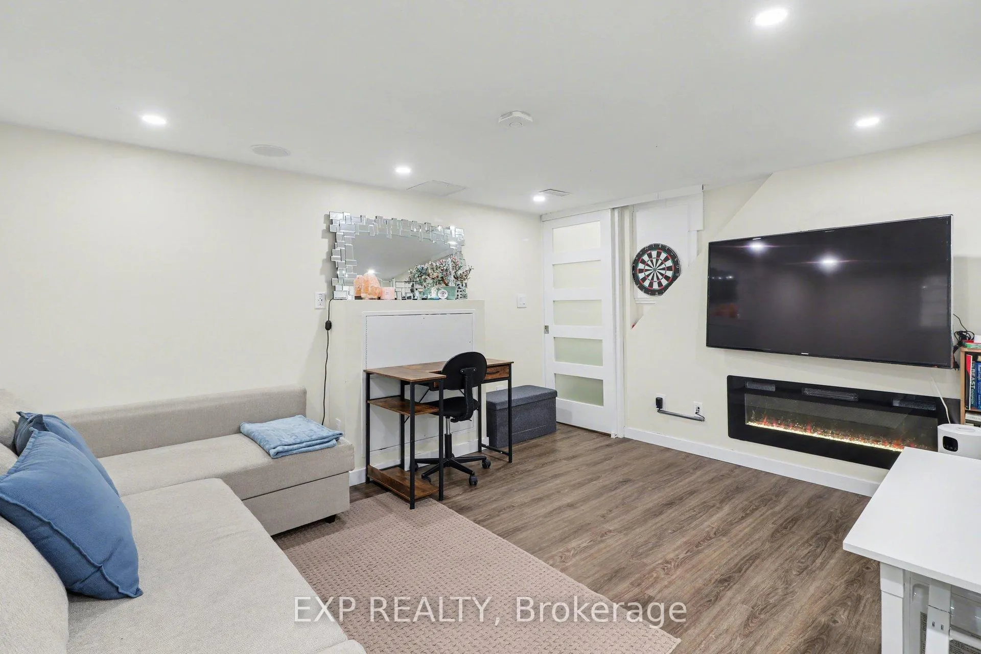 Photo 31 of 2332 Ogilvie Road, Ottawa, Beacon Hill North — HOMEH