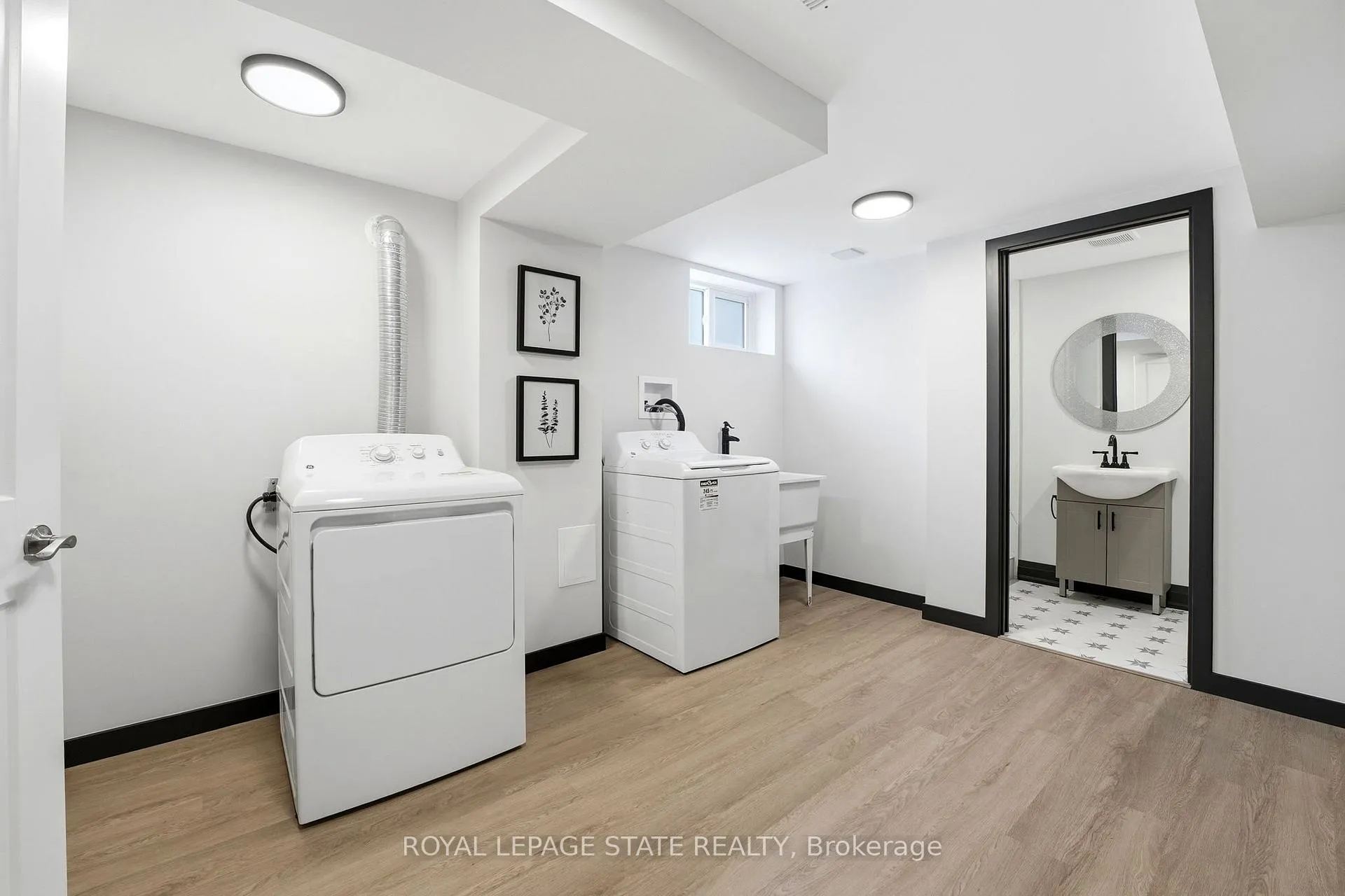 Photo 20 of 957 Queensdale Avenue E, Hamilton, Sunninghill — HOMEH