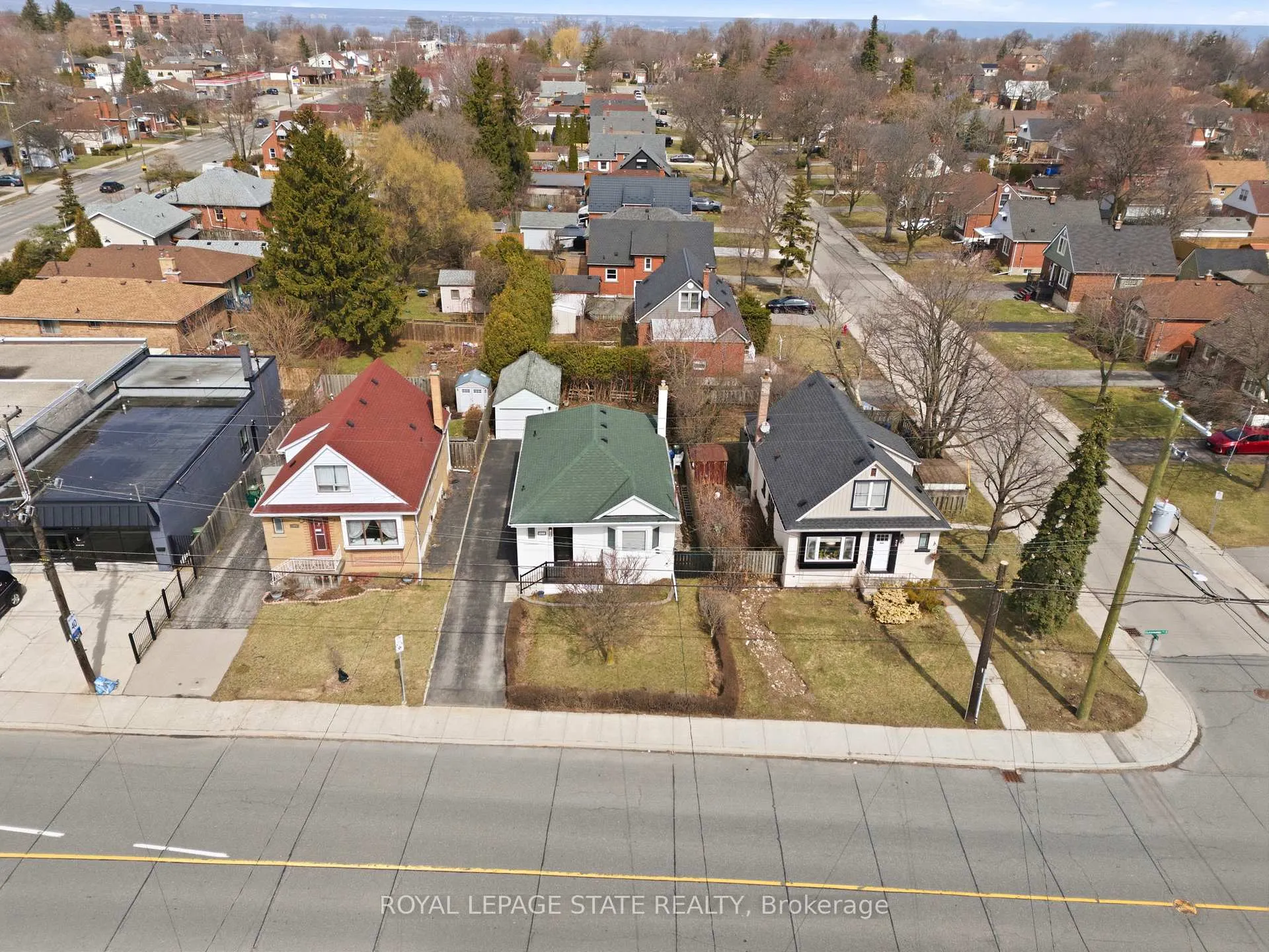 Photo 30 of 957 Queensdale Avenue E, Hamilton, Sunninghill — HOMEH