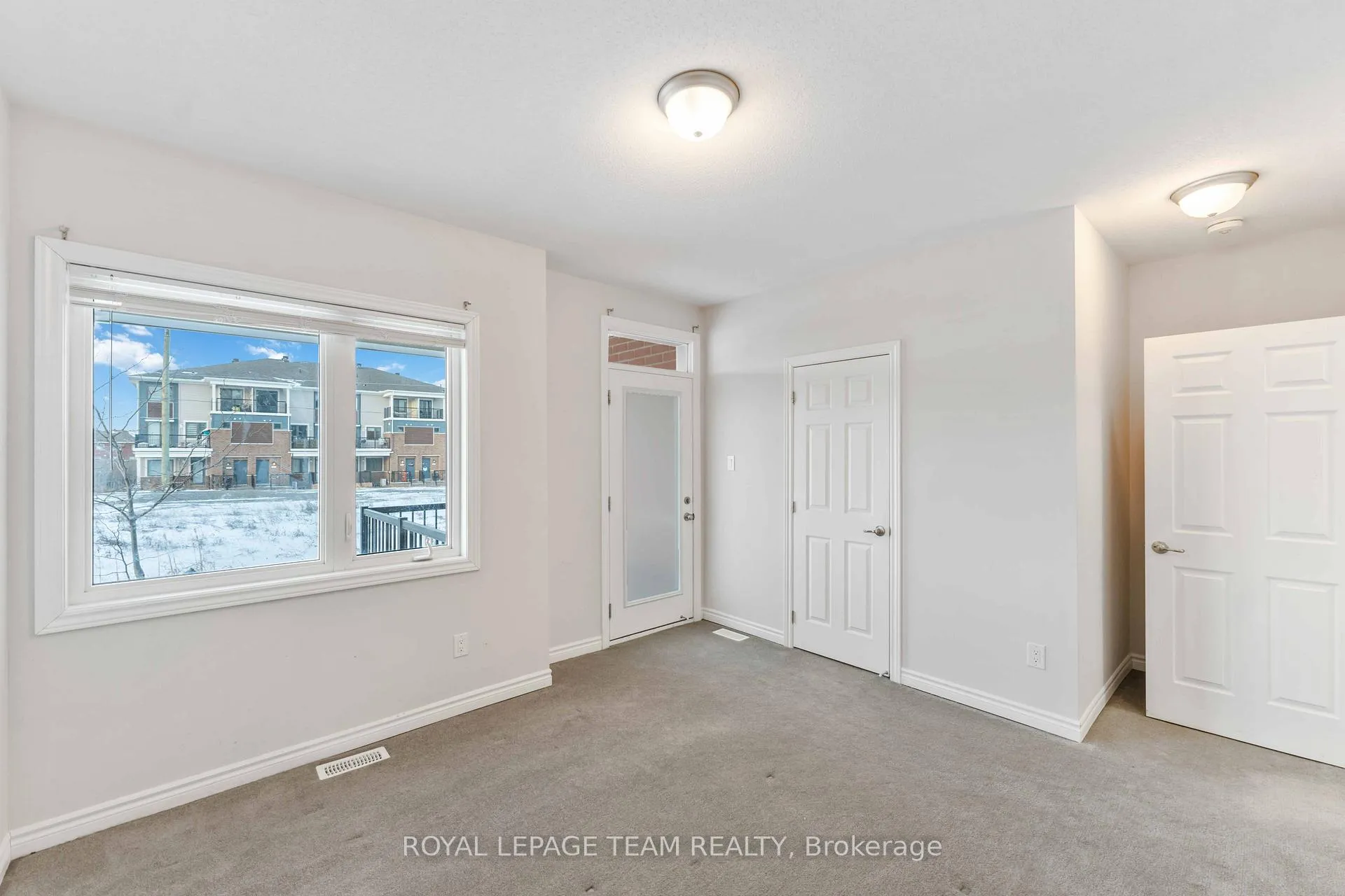 Photo 17 of 140 Walleye Private, Ottawa, Barrhaven - Half Moon Bay — HOMEH