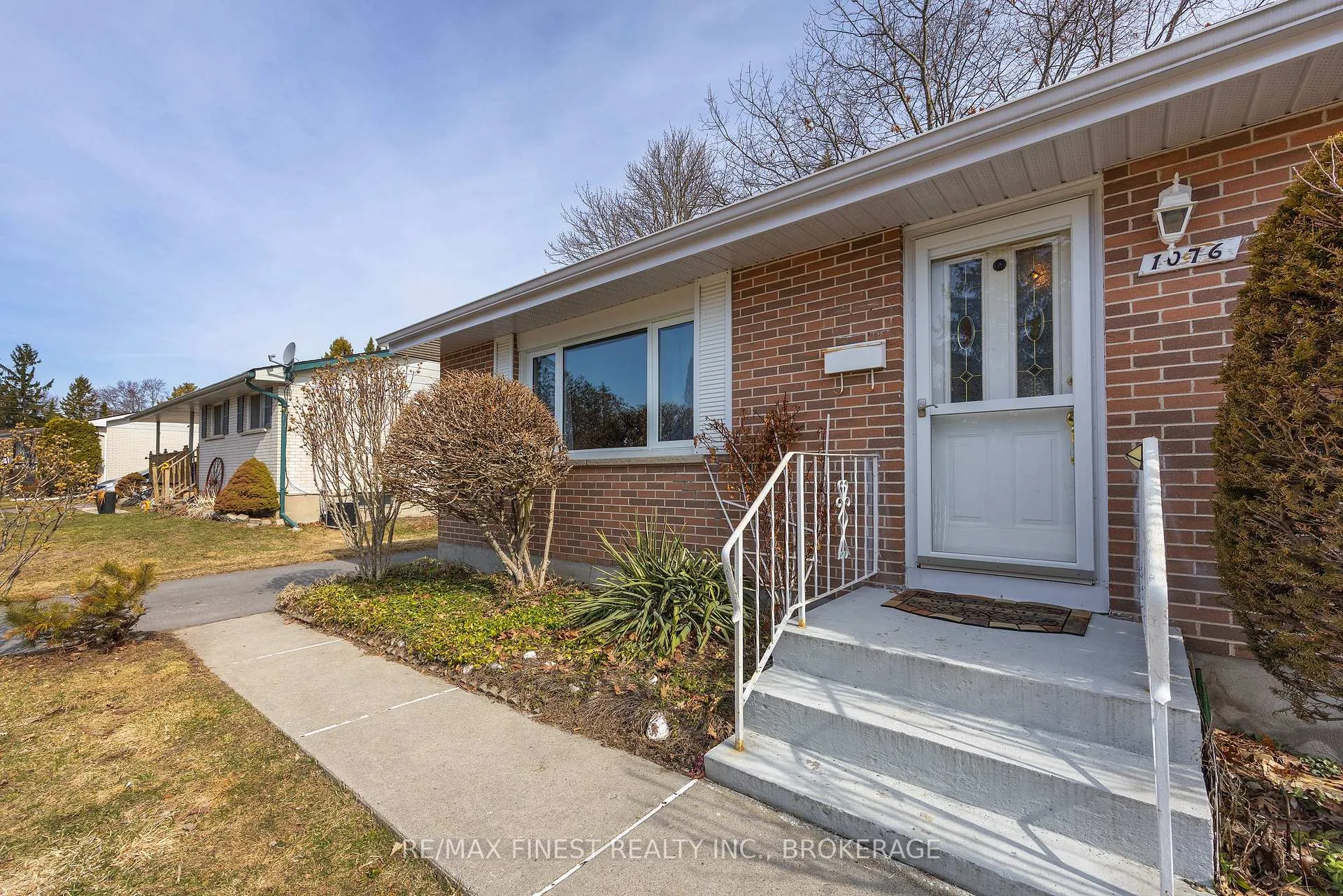 Photo 5 of 1076 Lincoln Drive, Kingston, South of Taylor-Kidd Blvd — HOMEH