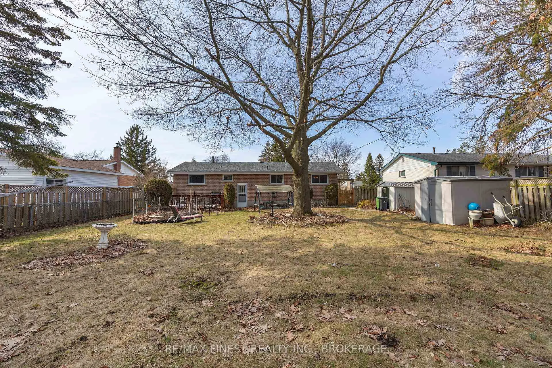 Photo 9 of 1076 Lincoln Drive, Kingston, South of Taylor-Kidd Blvd — HOMEH