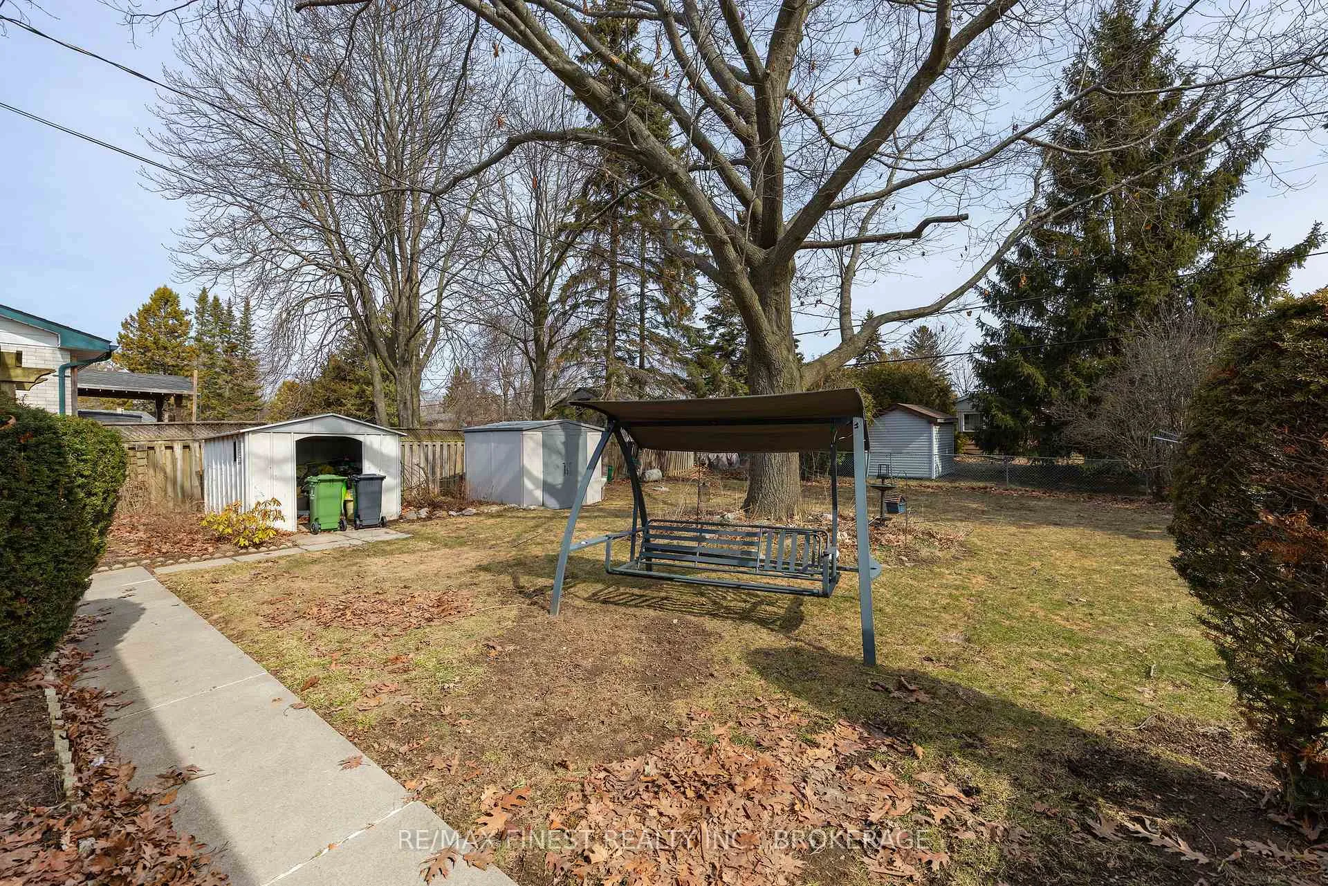 Photo 13 of 1076 Lincoln Drive, Kingston, South of Taylor-Kidd Blvd — HOMEH