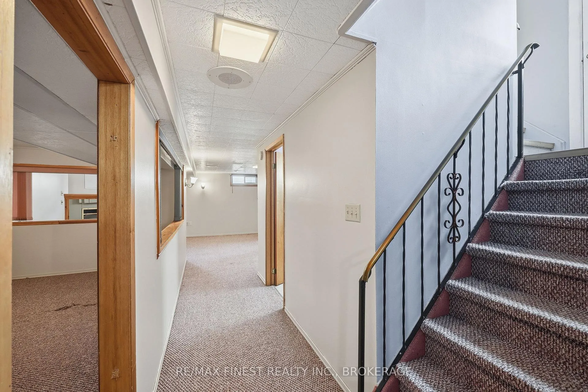 Photo 37 of 1076 Lincoln Drive, Kingston, South of Taylor-Kidd Blvd — HOMEH