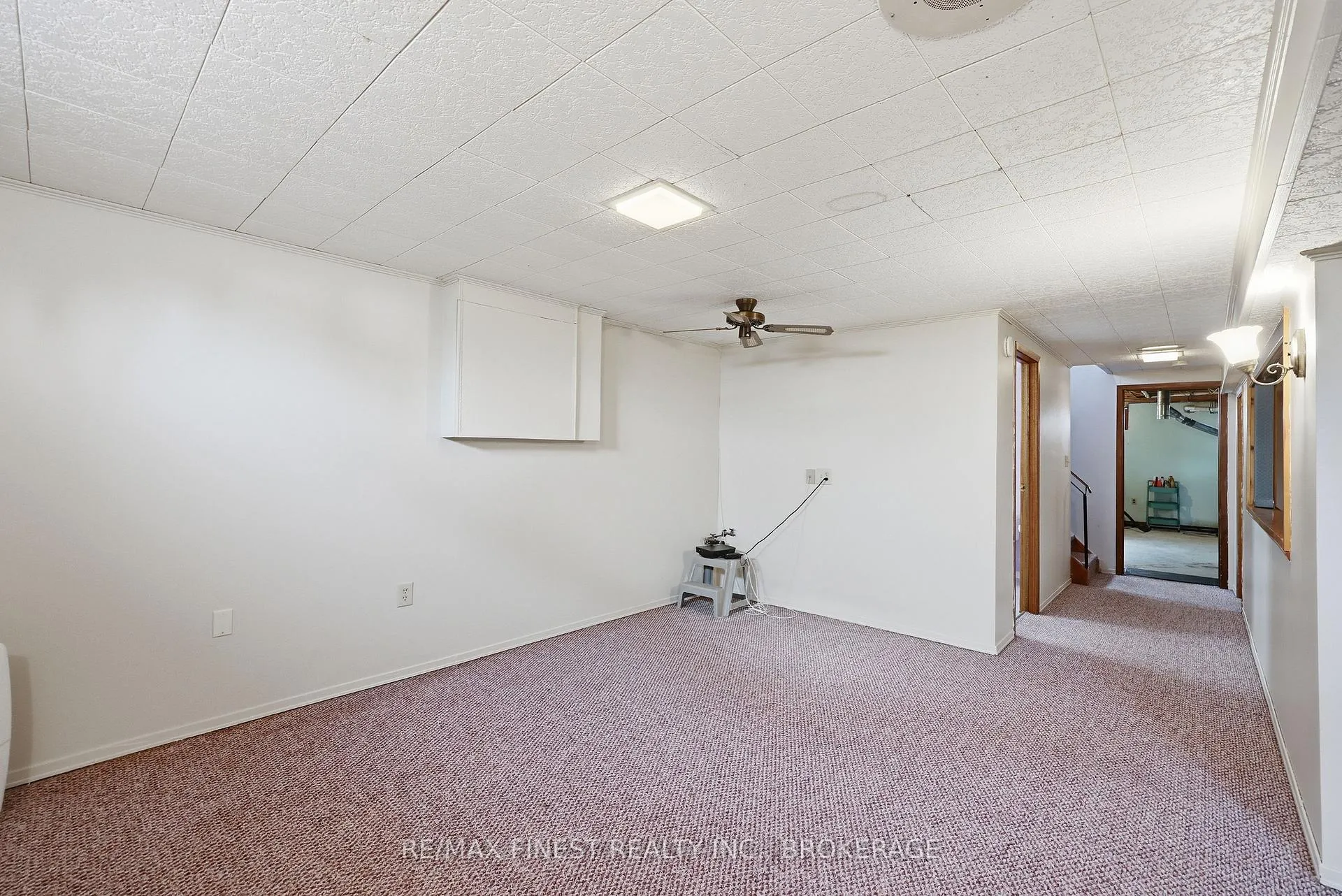 Photo 44 of 1076 Lincoln Drive, Kingston, South of Taylor-Kidd Blvd — HOMEH