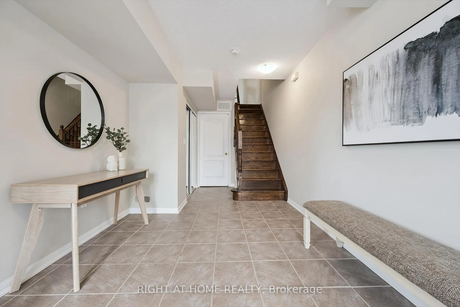 Photo 5 of Unit 15, 620 Ferguson Drive, Milton, Beaty — HOMEH