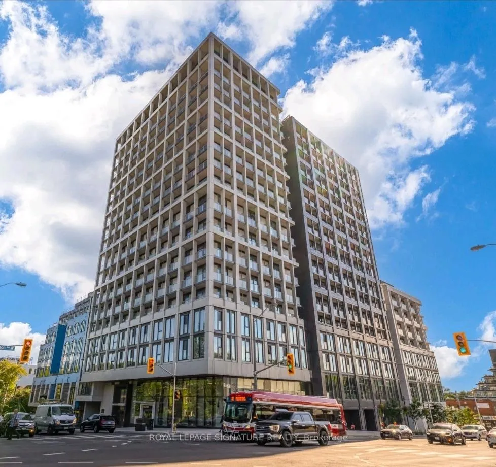 Photo 1 of Unit 210, 2020 Bathurst Street, Toronto, Humewood-Cedarvale — HOMEH
