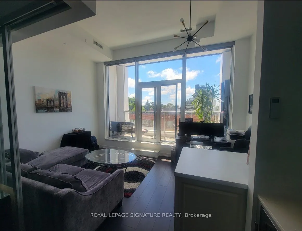Photo 4 of Unit 210, 2020 Bathurst Street, Toronto, Humewood-Cedarvale — HOMEH
