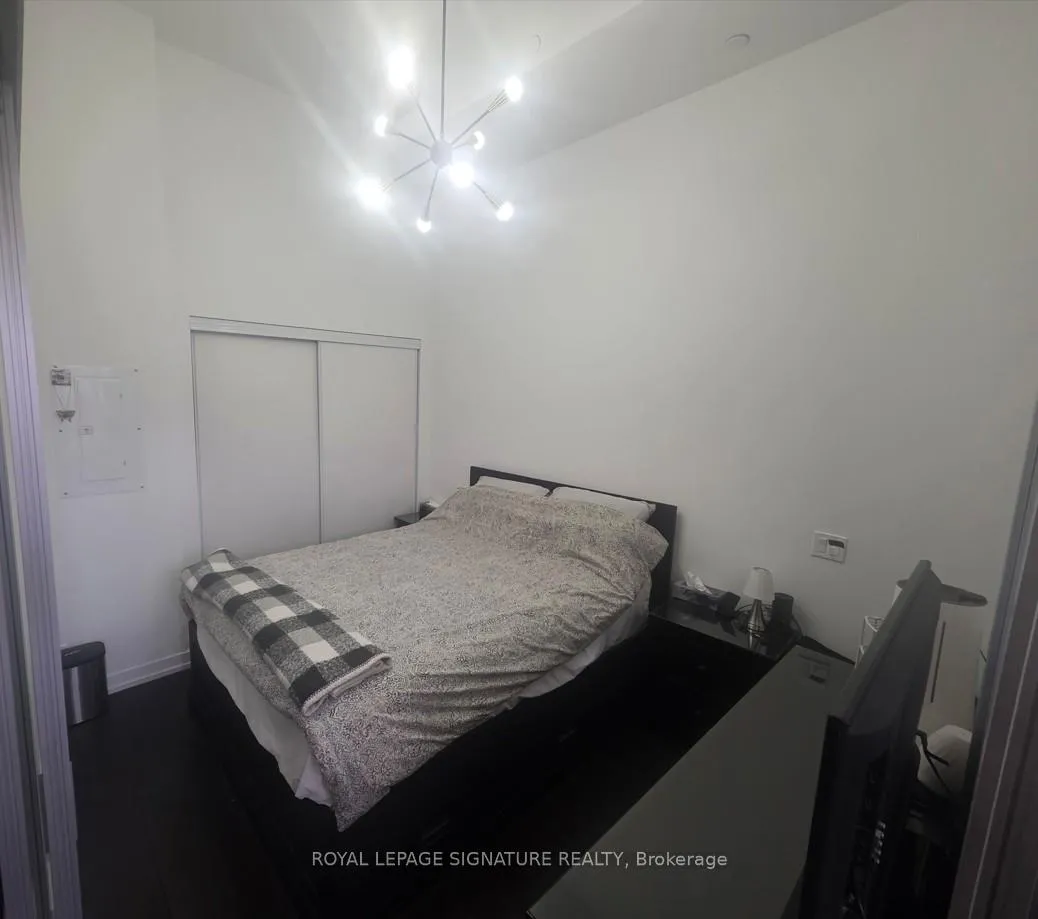 Photo 8 of Unit 210, 2020 Bathurst Street, Toronto, Humewood-Cedarvale — HOMEH