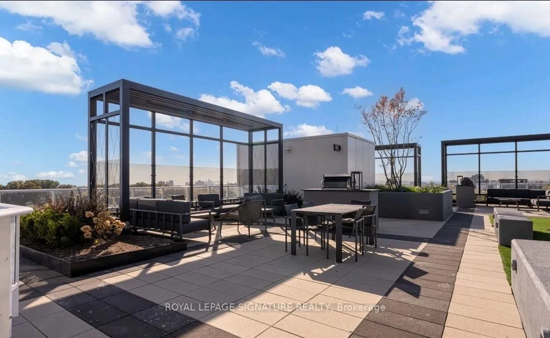 Photo 23 of Unit 210, 2020 Bathurst Street, Toronto, Humewood-Cedarvale — HOMEH