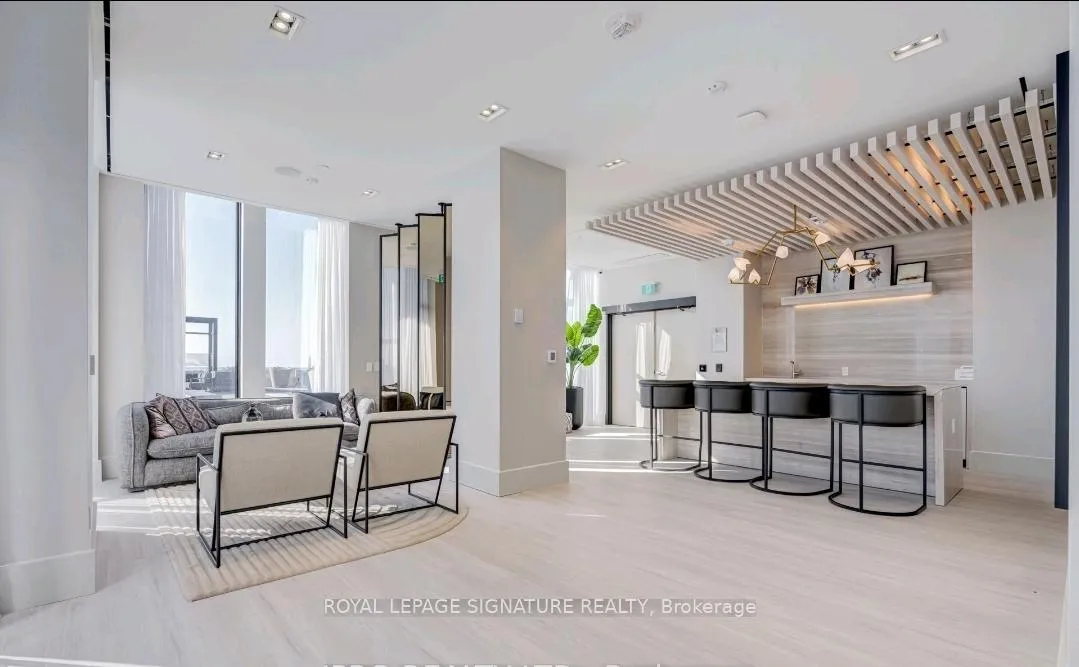 Photo 24 of Unit 210, 2020 Bathurst Street, Toronto, Humewood-Cedarvale — HOMEH