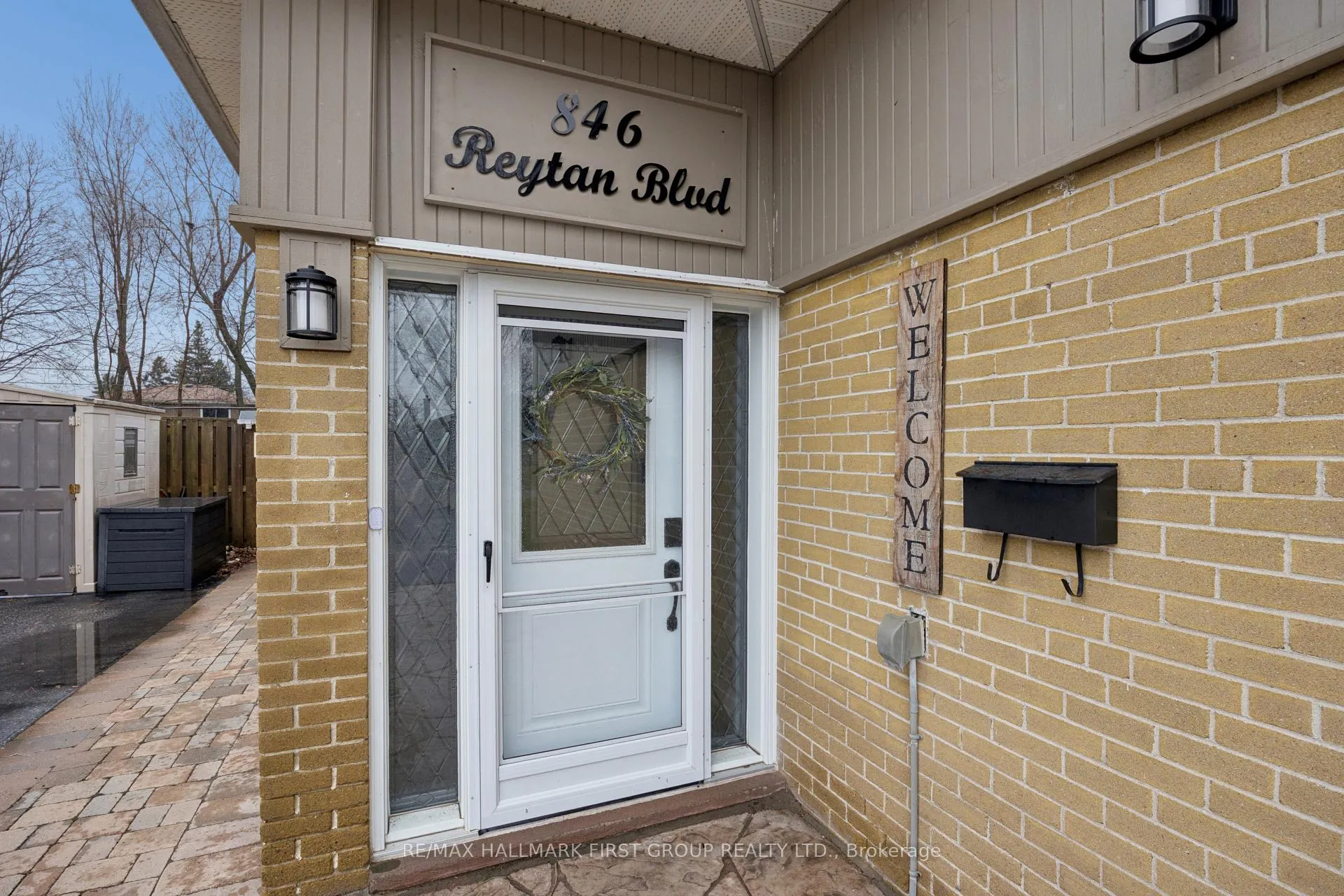Photo 4 of Unit Lower, 846 Reytan Boulevard, Pickering, Bay Ridges — HOMEH