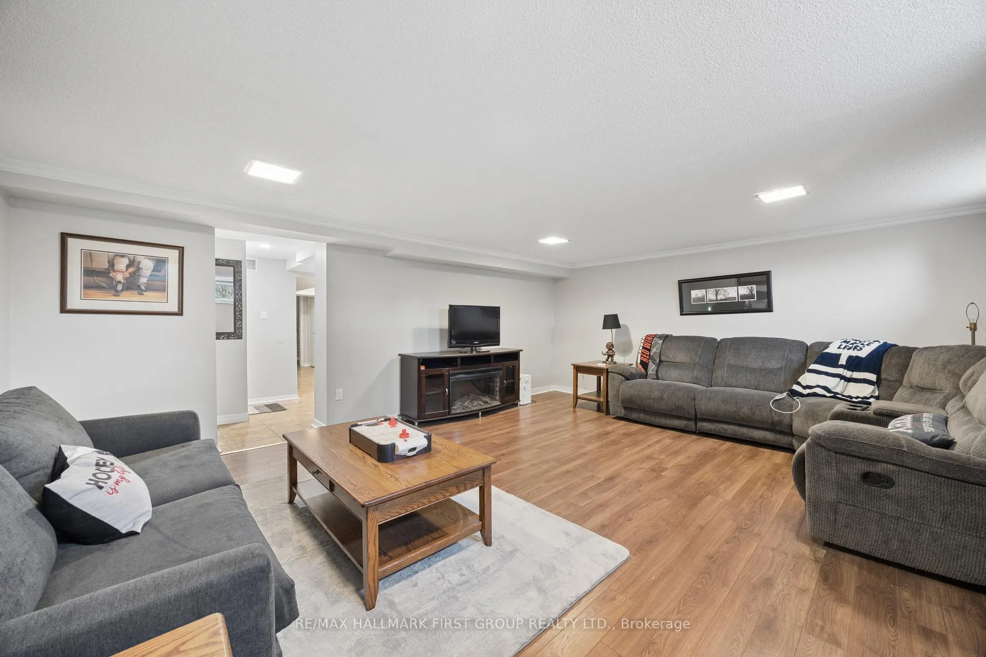 Photo 9 of Unit Lower, 846 Reytan Boulevard, Pickering, Bay Ridges — HOMEH
