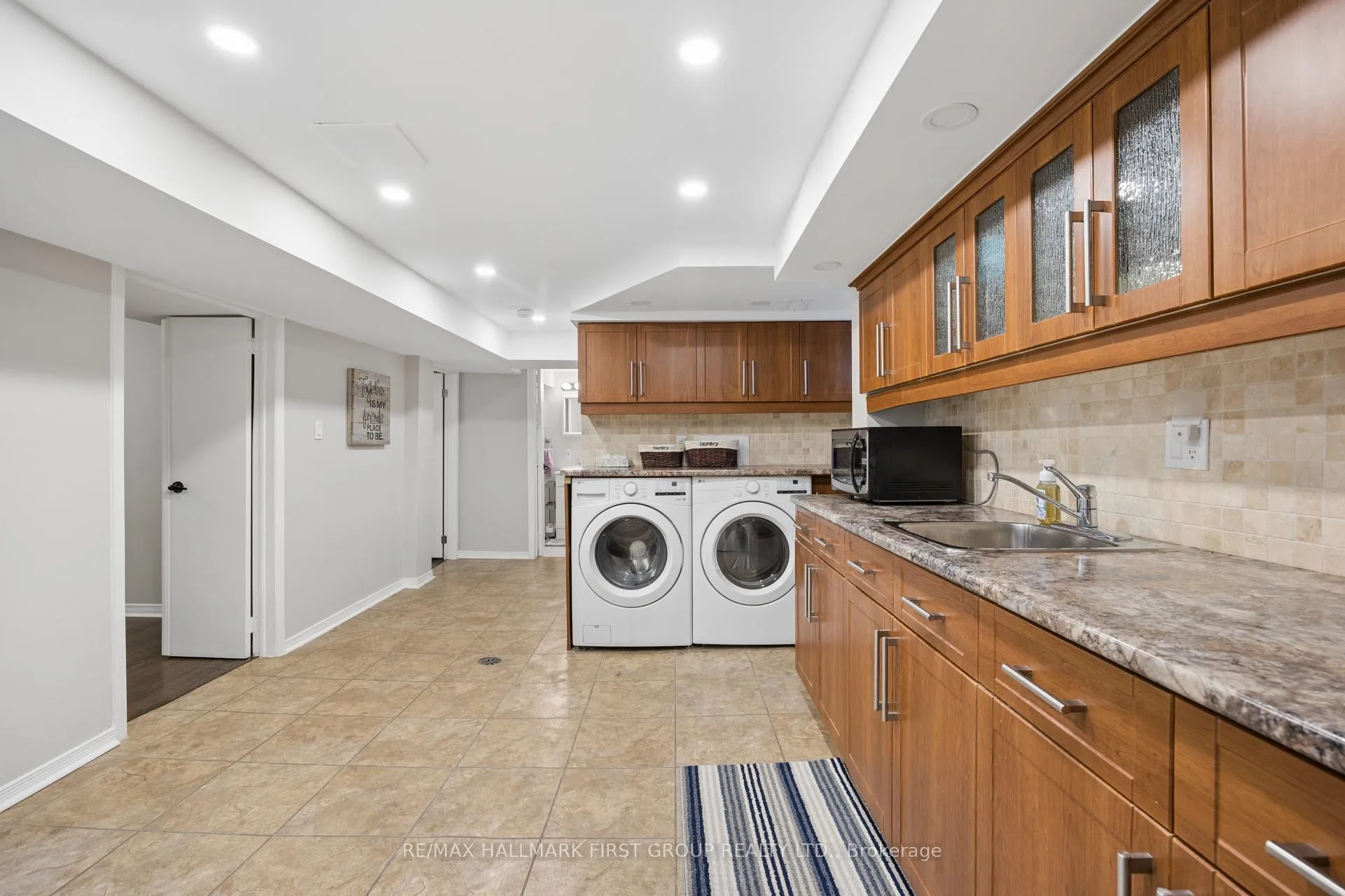 Photo 11 of Unit Lower, 846 Reytan Boulevard, Pickering, Bay Ridges — HOMEH