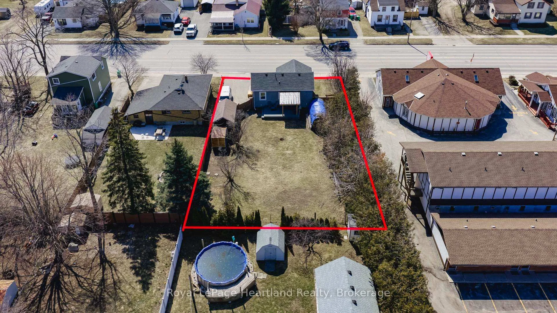 Photo 22 of 171 Huron Road, Goderich, Goderich (Town) — HOMEH