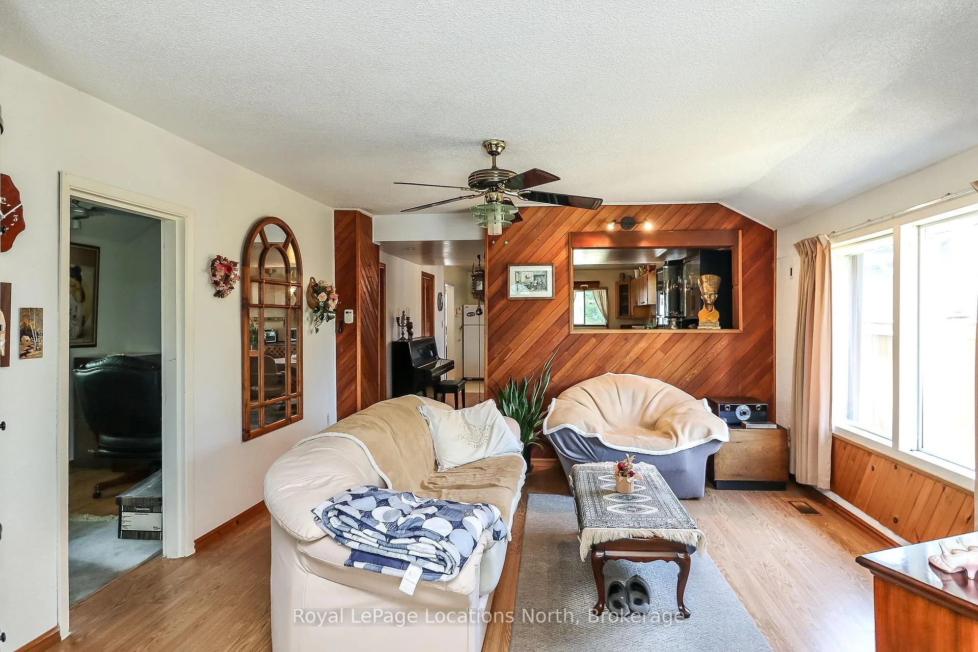 Photo 11 of 1320 River Road W, Wasaga Beach — HOMEH