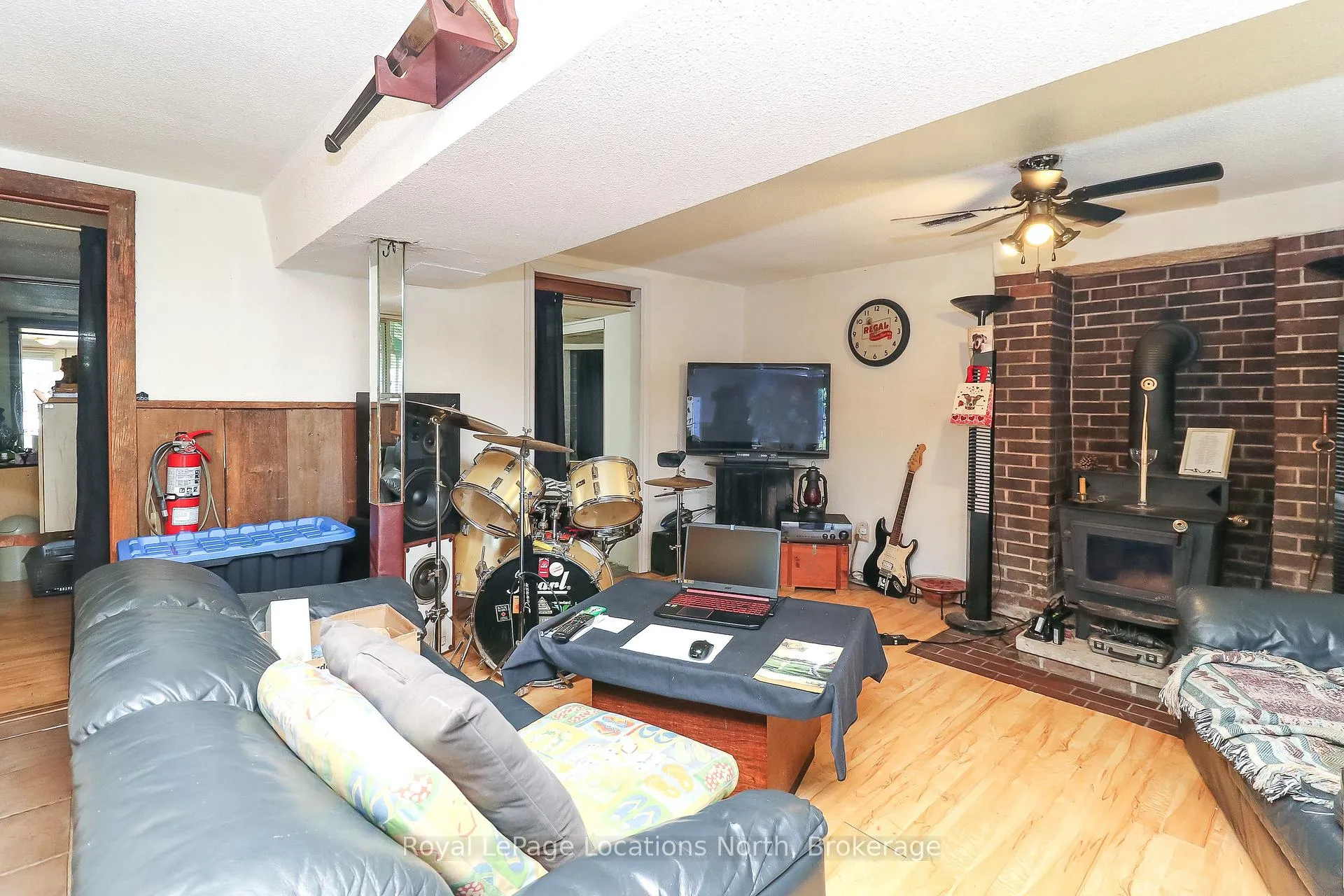 Photo 16 of 1320 River Road W, Wasaga Beach — HOMEH