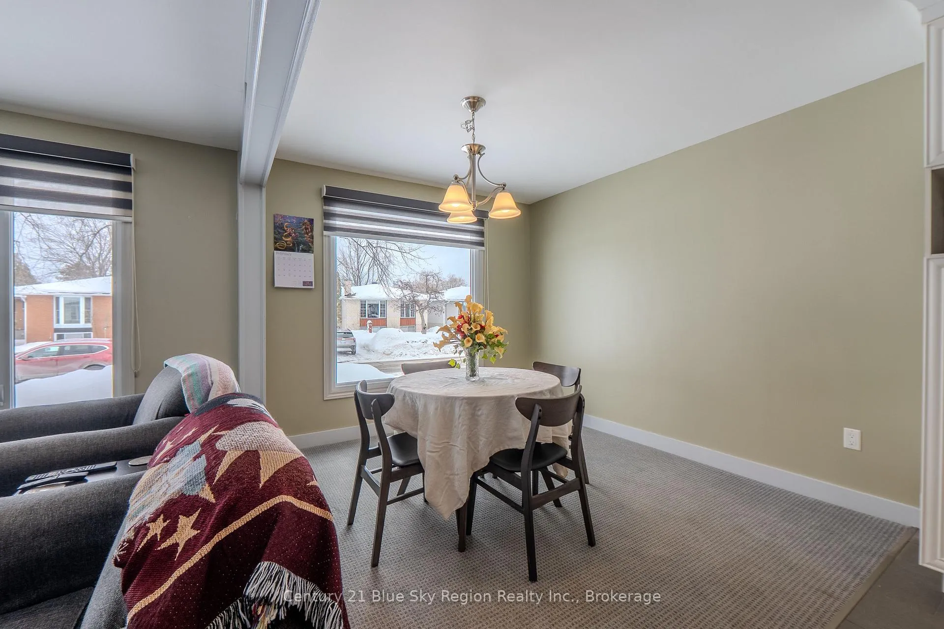 Photo 6 of 5 Knox Court, North Bay, Ferris — HOMEH