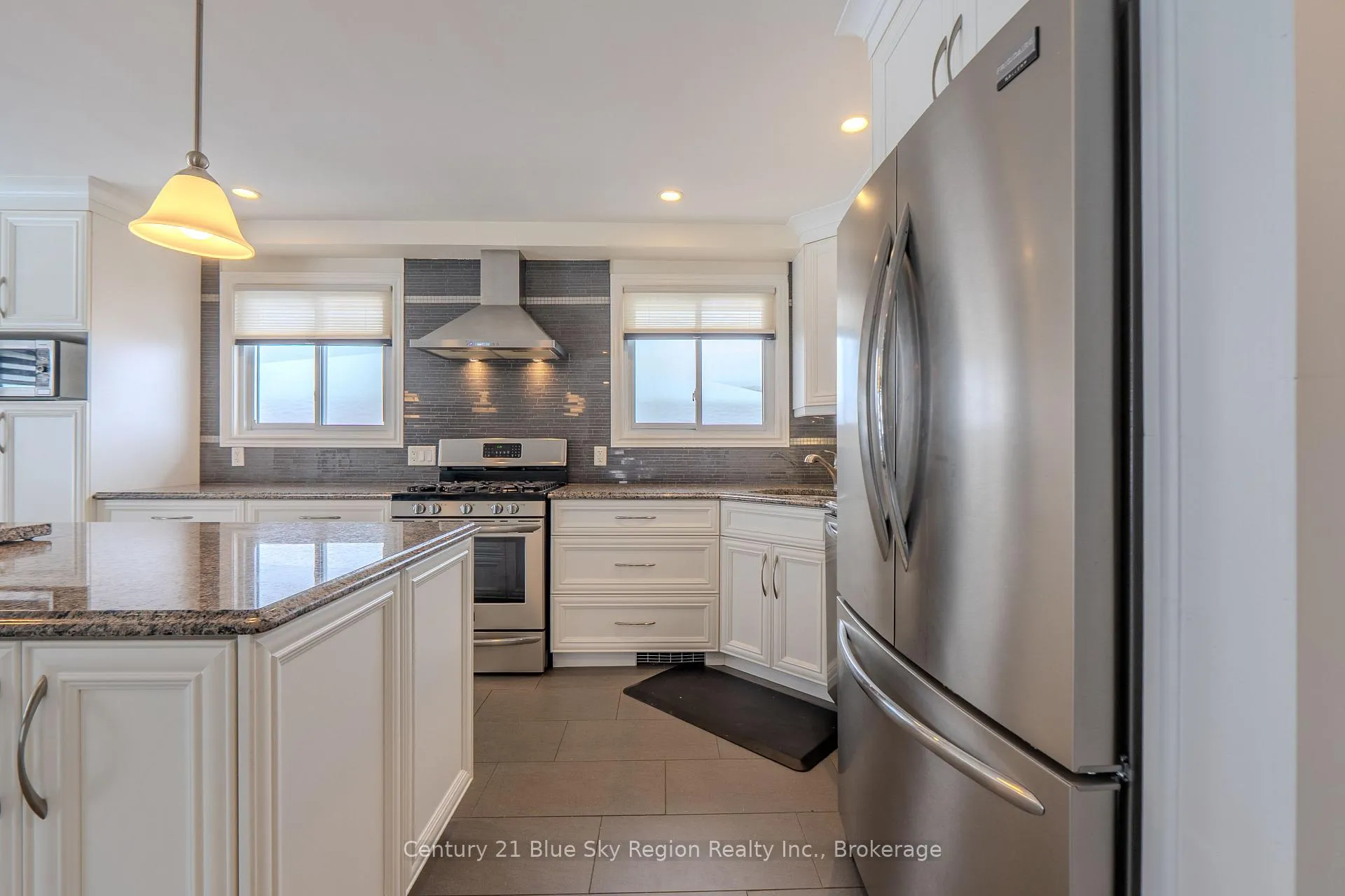 Photo 7 of 5 Knox Court, North Bay, Ferris — HOMEH
