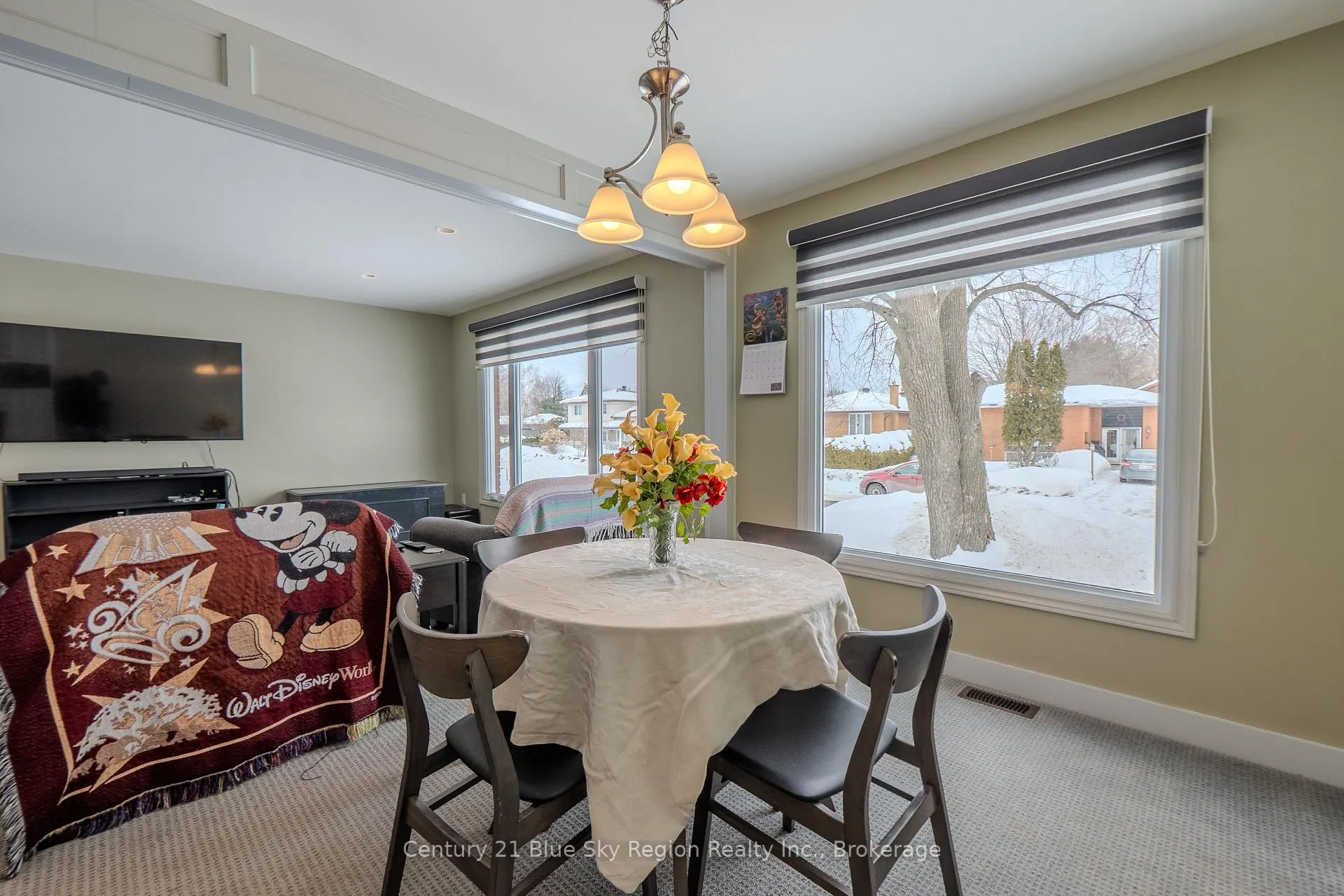 Photo 8 of 5 Knox Court, North Bay, Ferris — HOMEH
