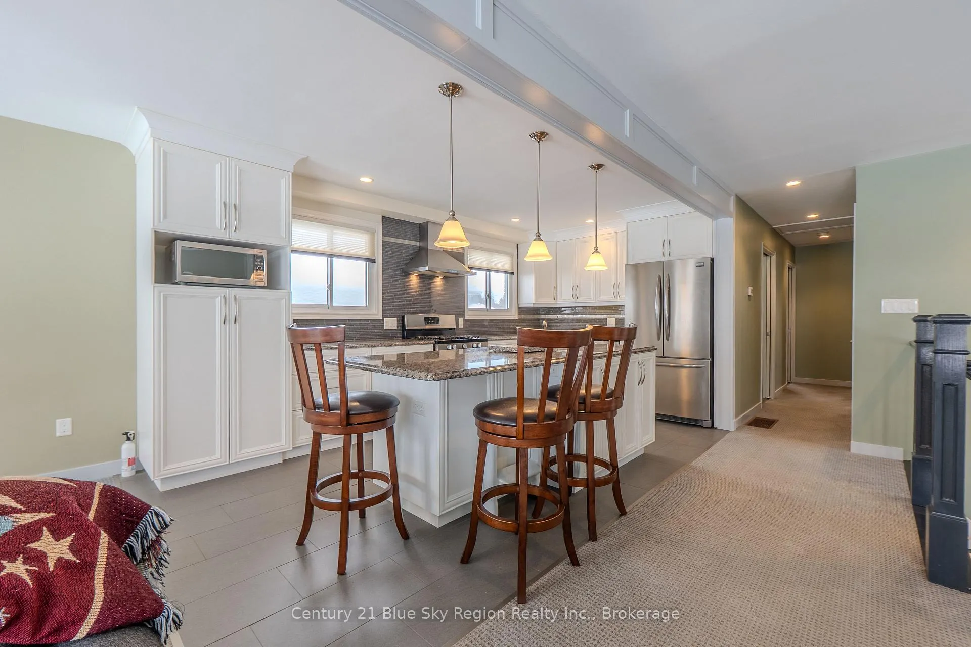 Photo 12 of 5 Knox Court, North Bay, Ferris — HOMEH