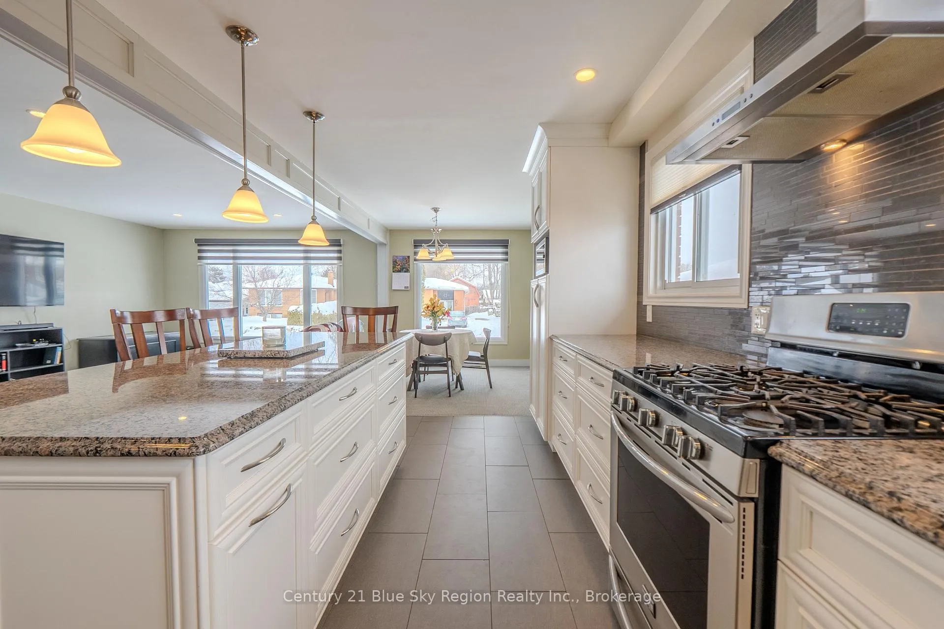 Photo 15 of 5 Knox Court, North Bay, Ferris — HOMEH