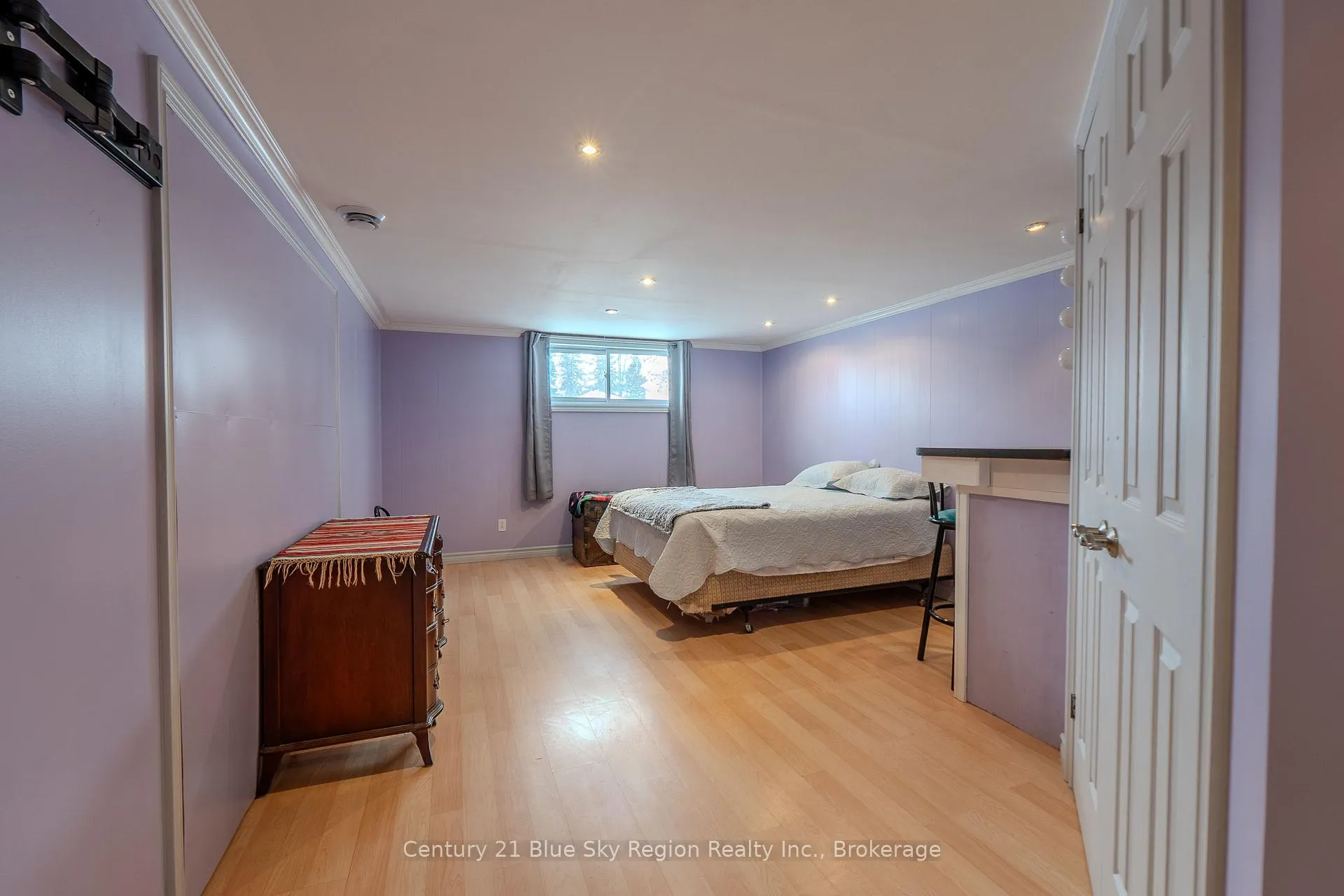Photo 16 of 5 Knox Court, North Bay, Ferris — HOMEH