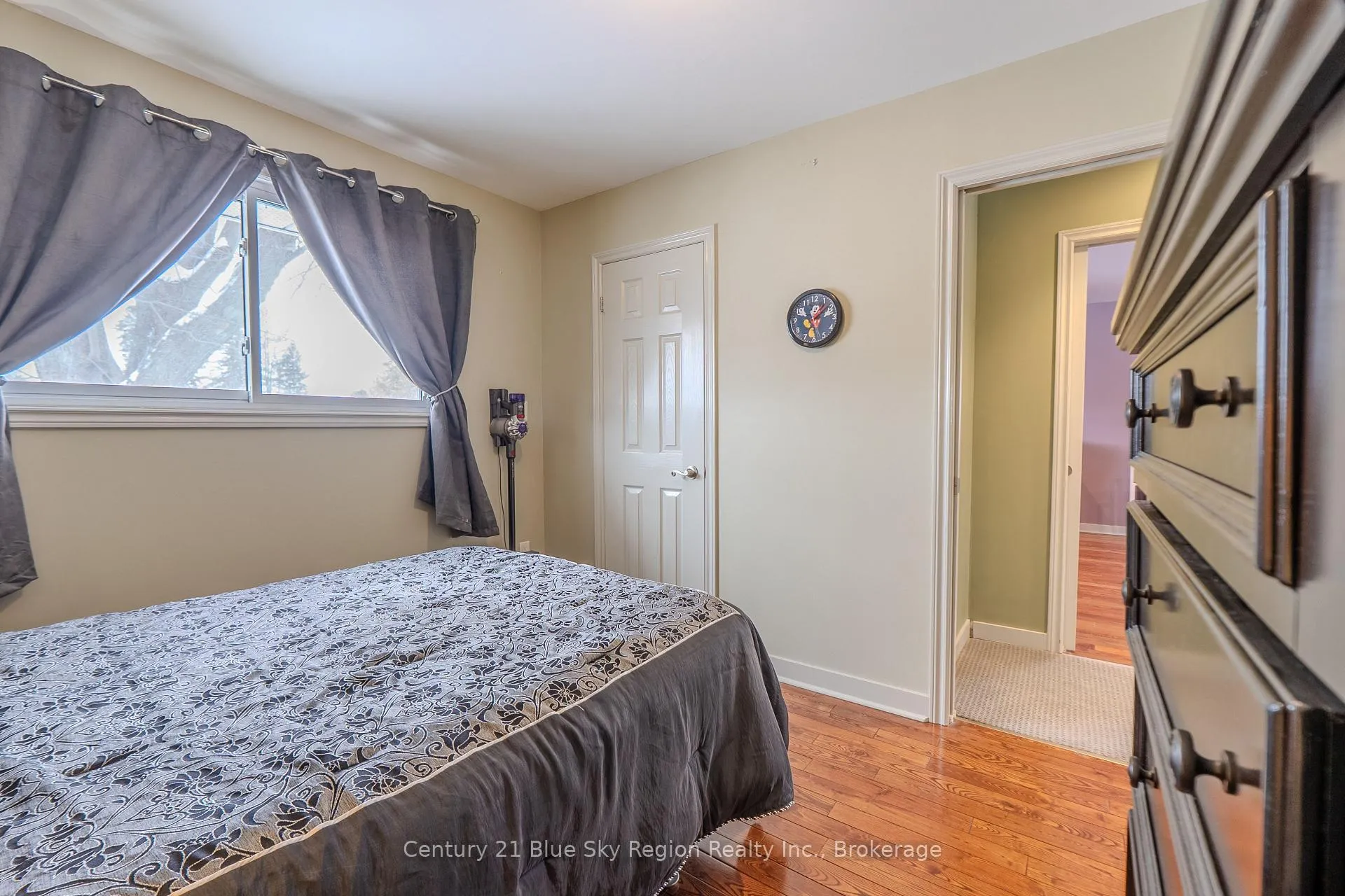 Photo 20 of 5 Knox Court, North Bay, Ferris — HOMEH