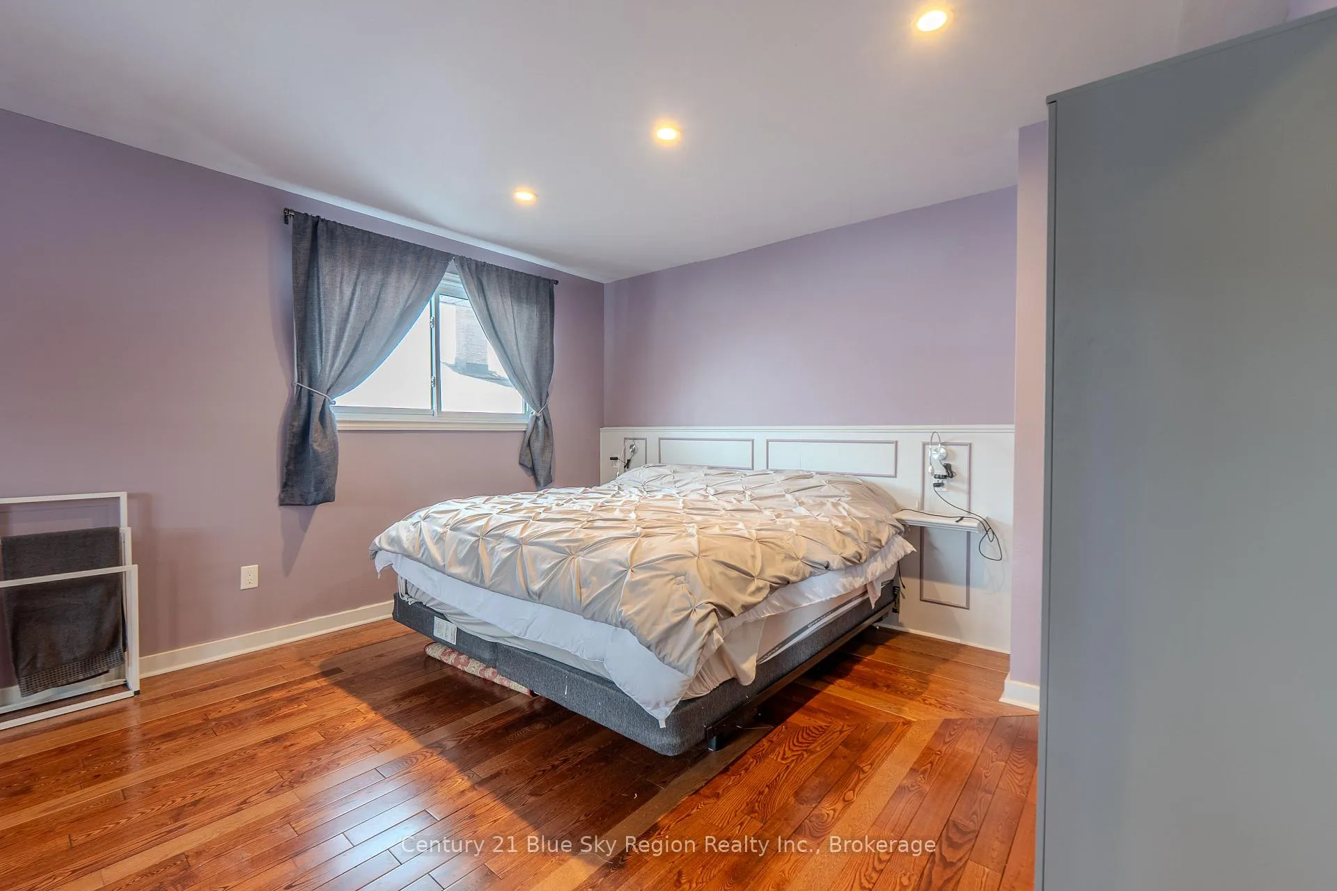 Photo 22 of 5 Knox Court, North Bay, Ferris — HOMEH