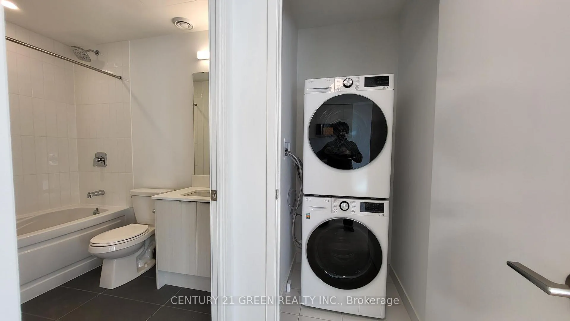 Photo 9 of Unit 908, 225 Malta Avenue, Brampton, Fletcher's Creek South — HOMEH