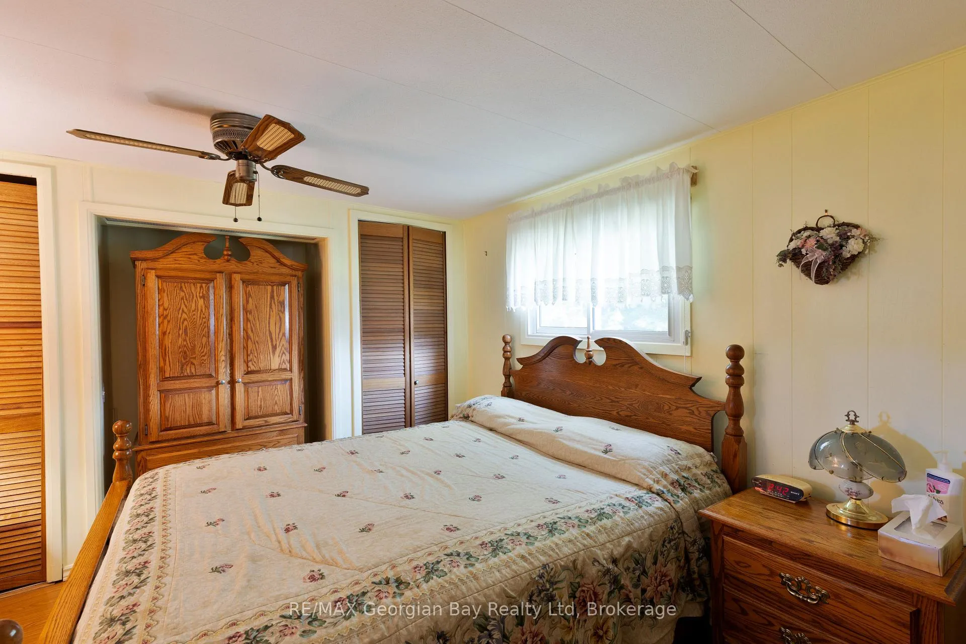 Photo 16 of Unit 49, 525 Midland Point Road, Midland — HOMEH