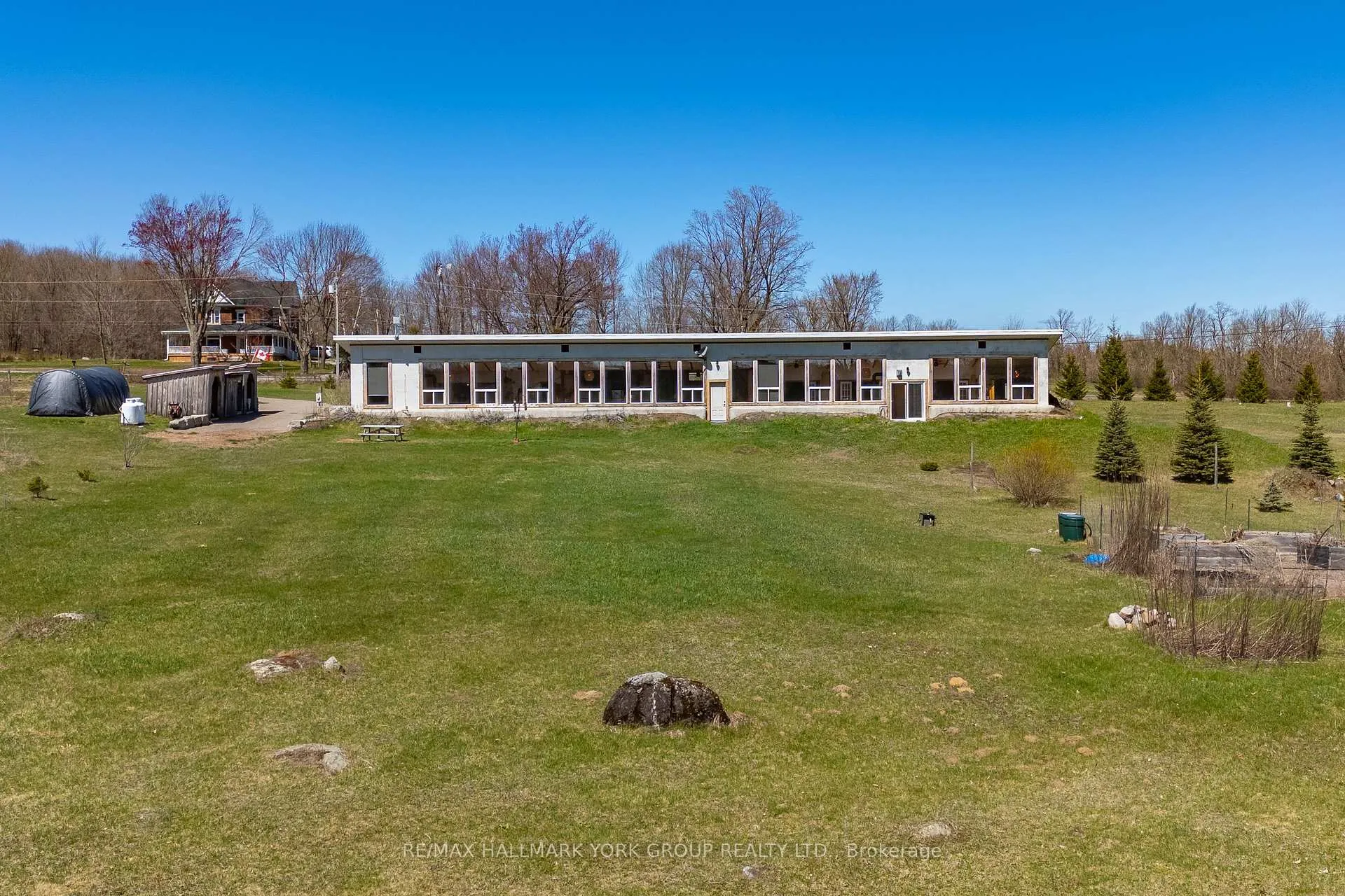 Photo 4 of 1375 Queensborough Road, Tweed, Elzevir (Twp) — HOMEH
