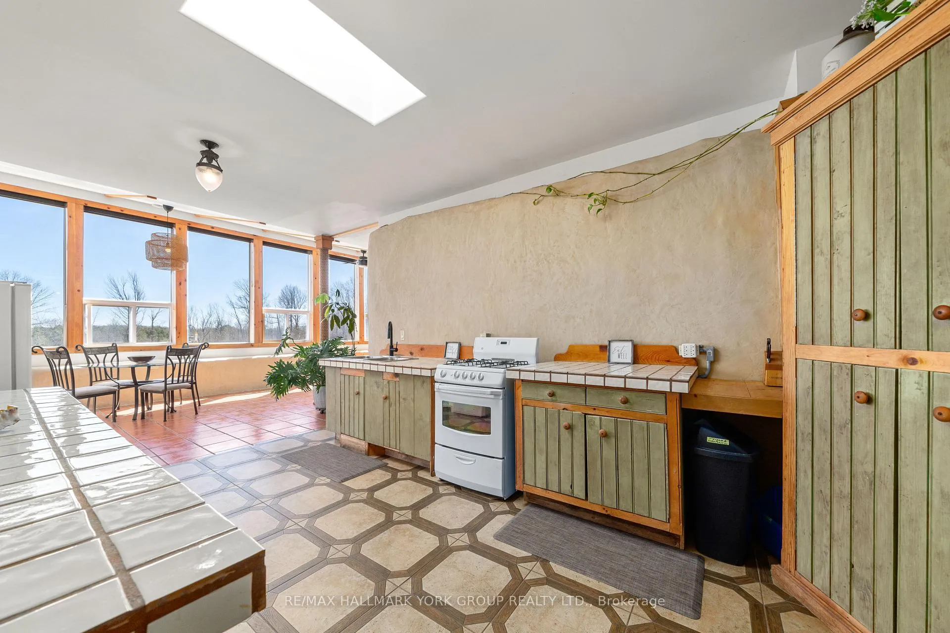 Photo 9 of 1375 Queensborough Road, Tweed, Elzevir (Twp) — HOMEH