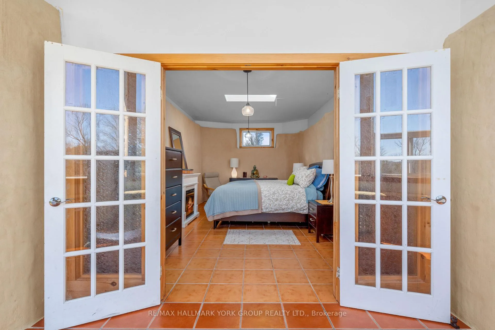 Photo 13 of 1375 Queensborough Road, Tweed, Elzevir (Twp) — HOMEH