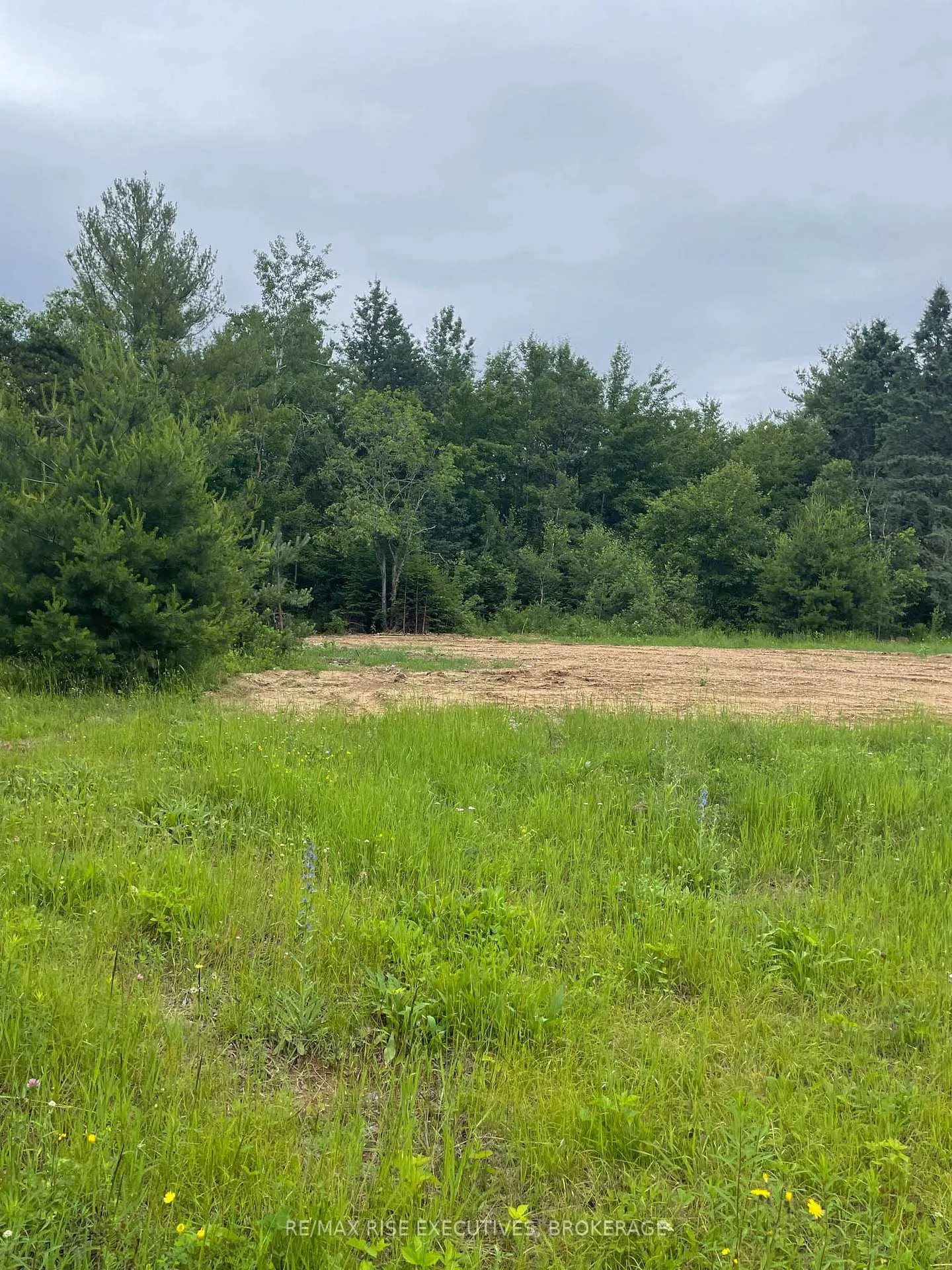 Photo 12 of 1311A Road 506, Frontenac, Frontenac North — HOMEH
